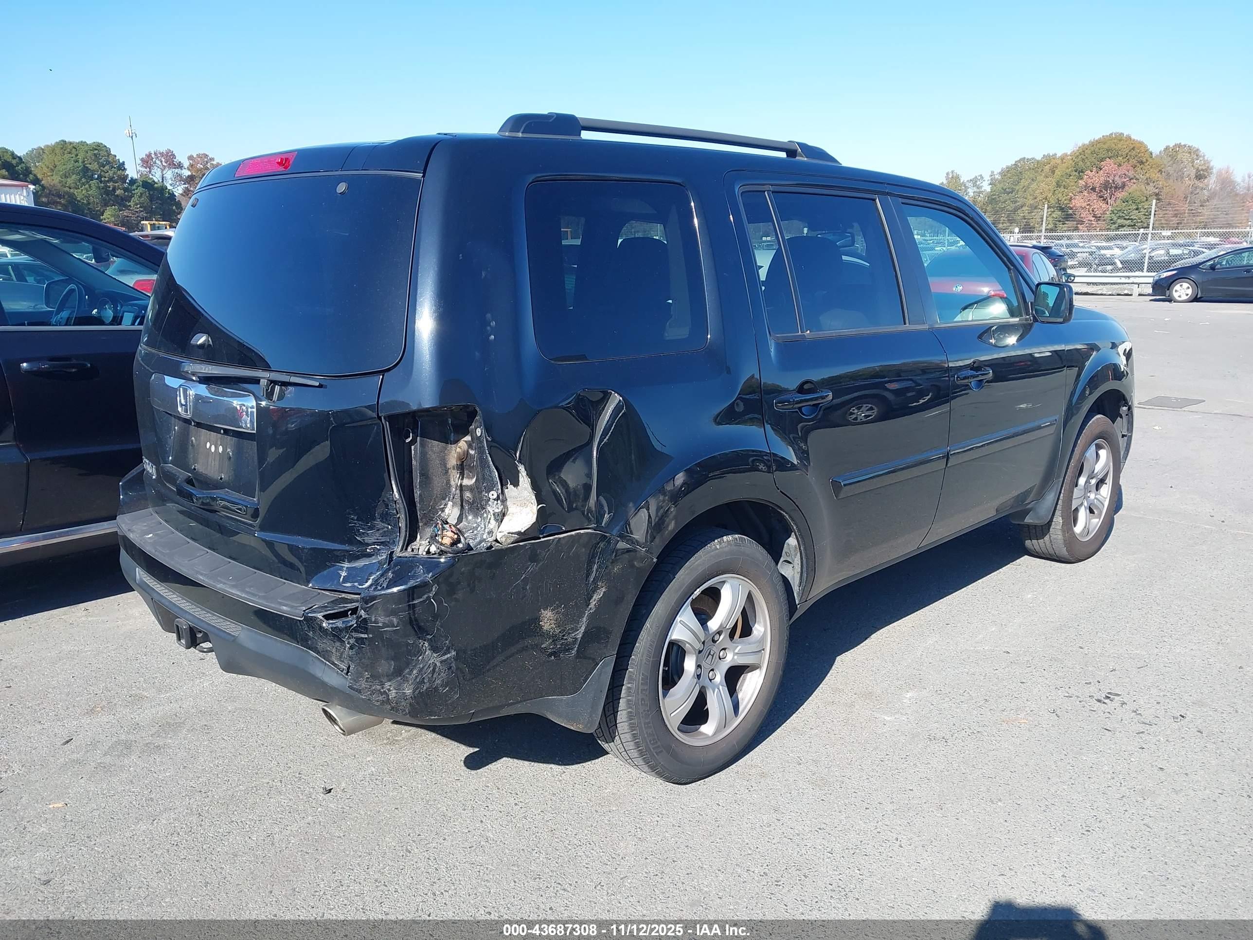 HONDA PILOT image 4