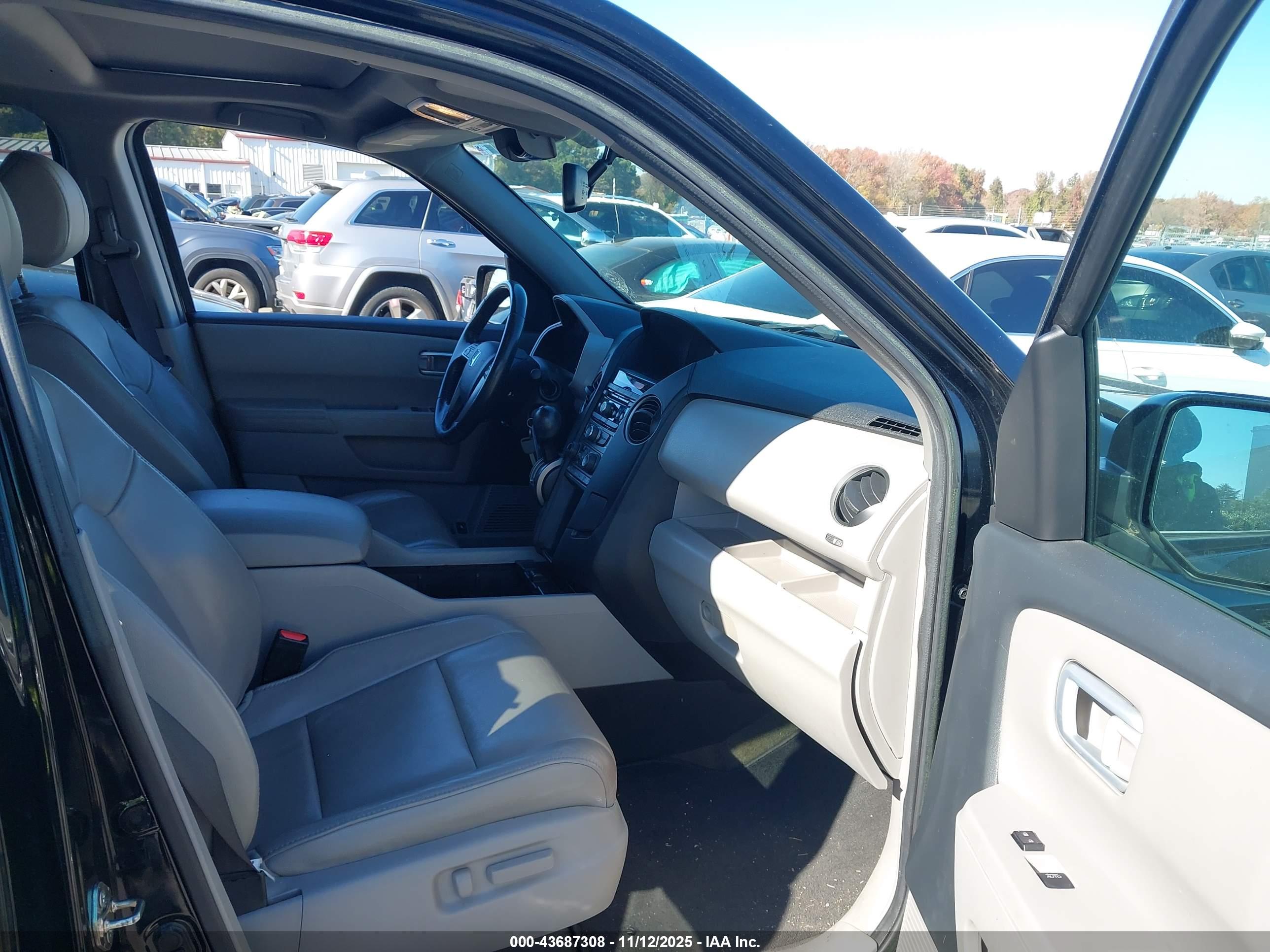 HONDA PILOT image 5