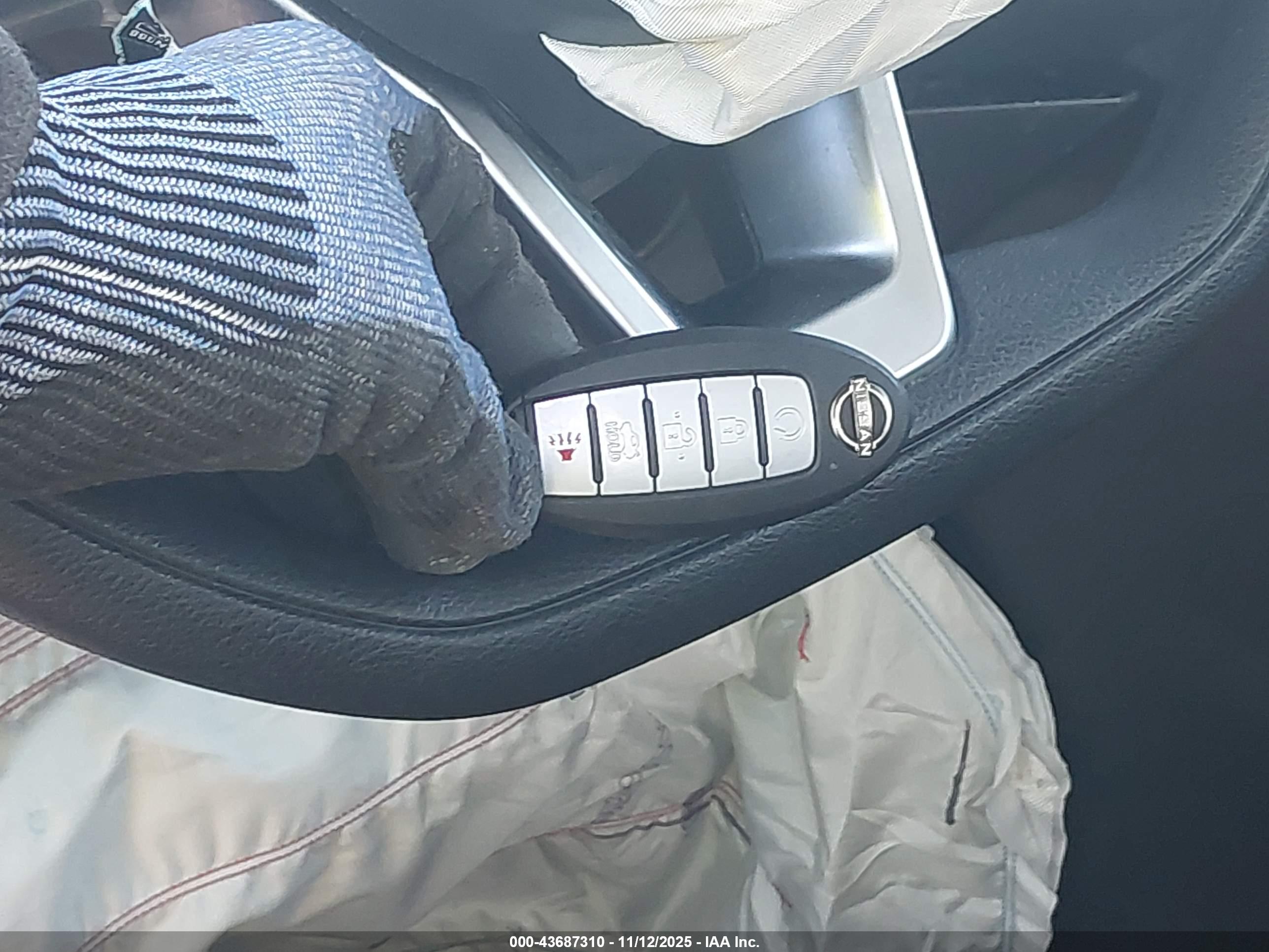 NISSAN ALTIMA image 11