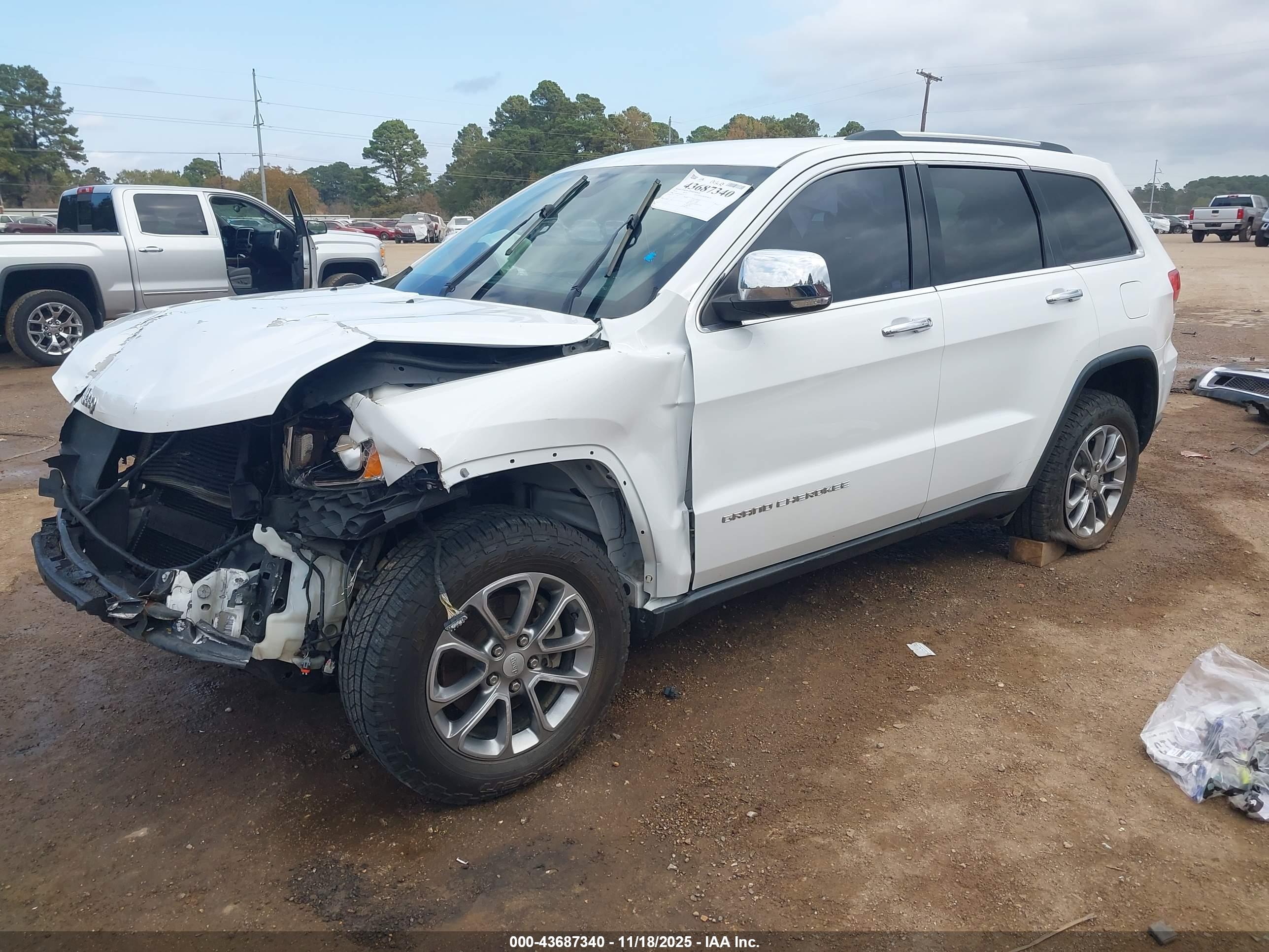 JEEP GRAND image 2