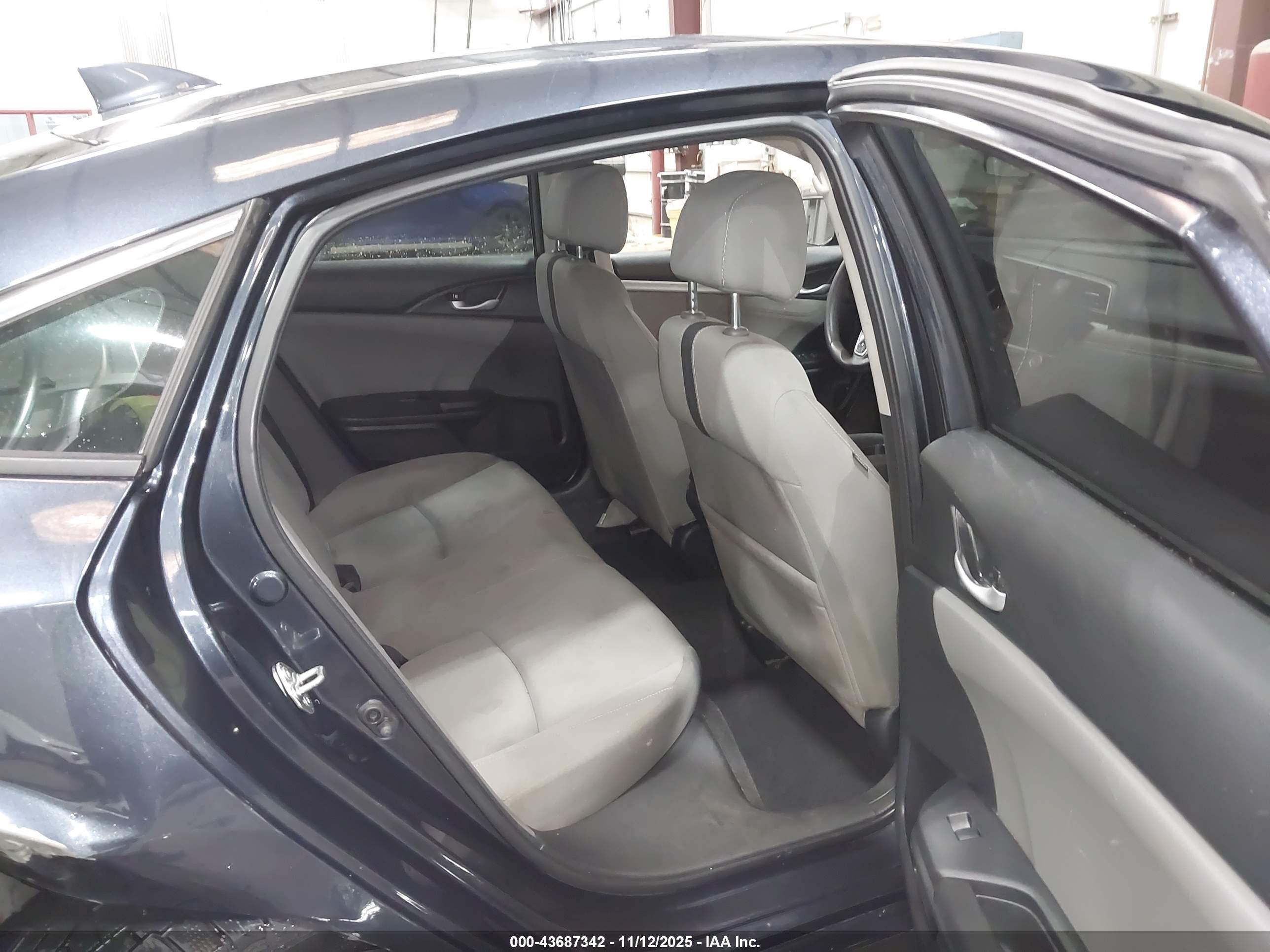 HONDA CIVIC image 8