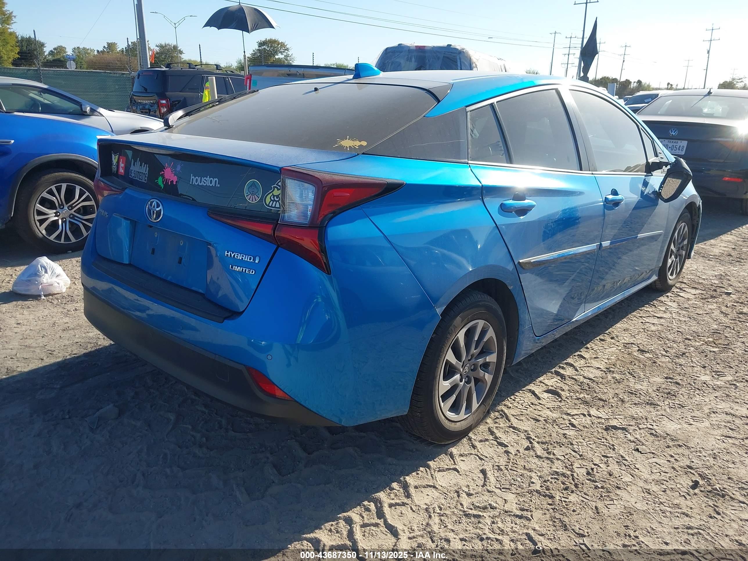 TOYOTA PRIUS image 4