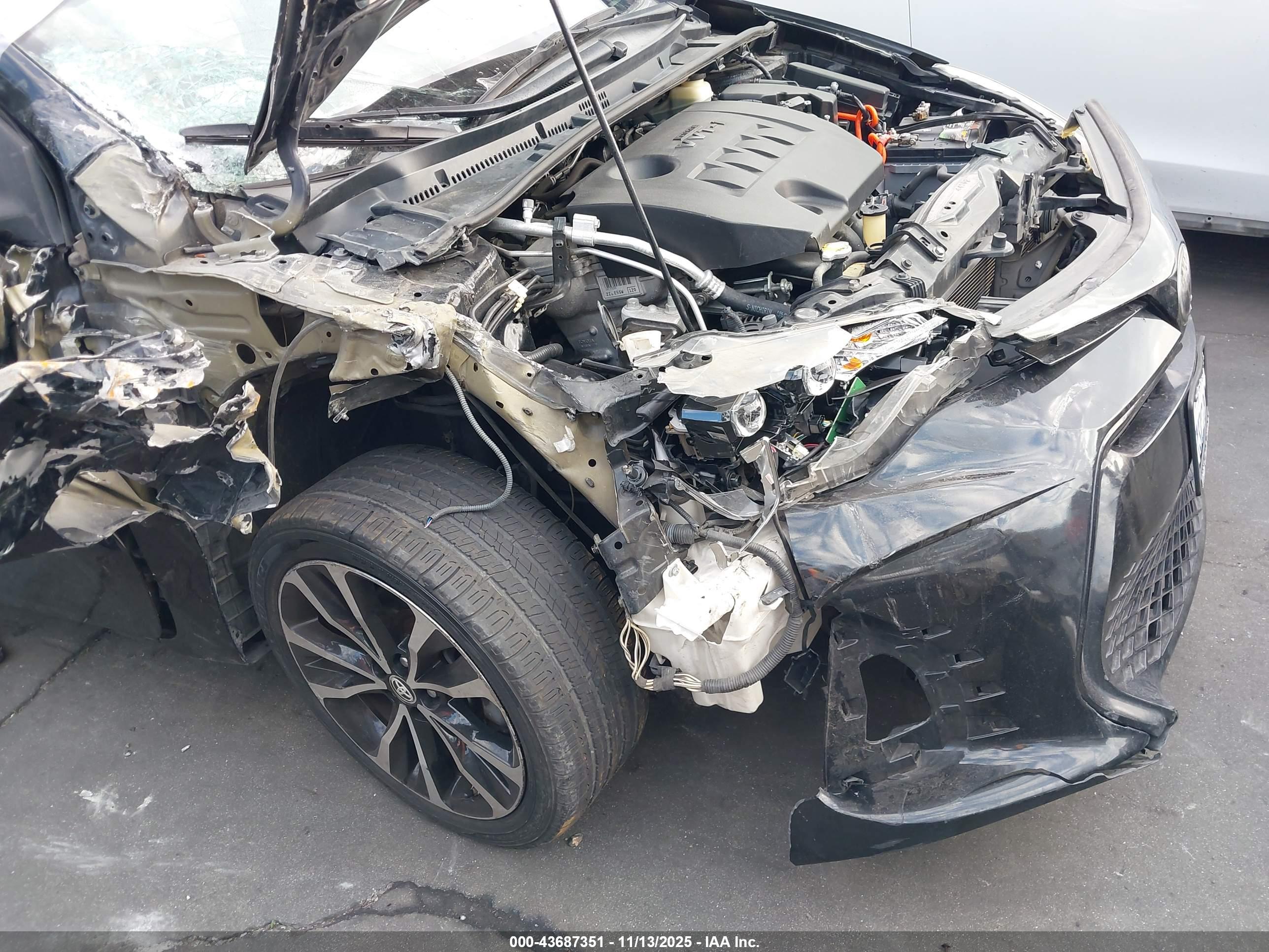 TOYOTA COROLLA image 6