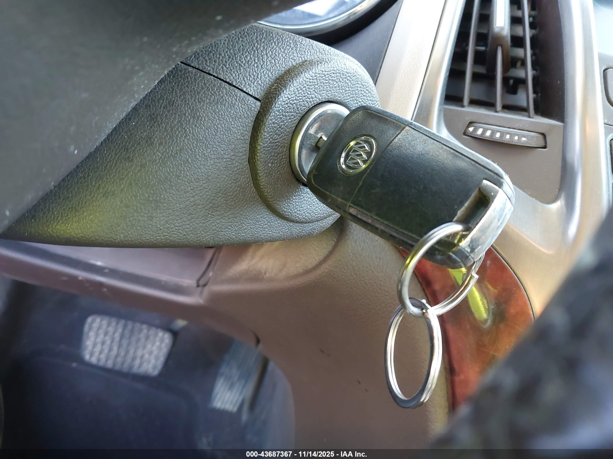 BUICK VERANO image 11