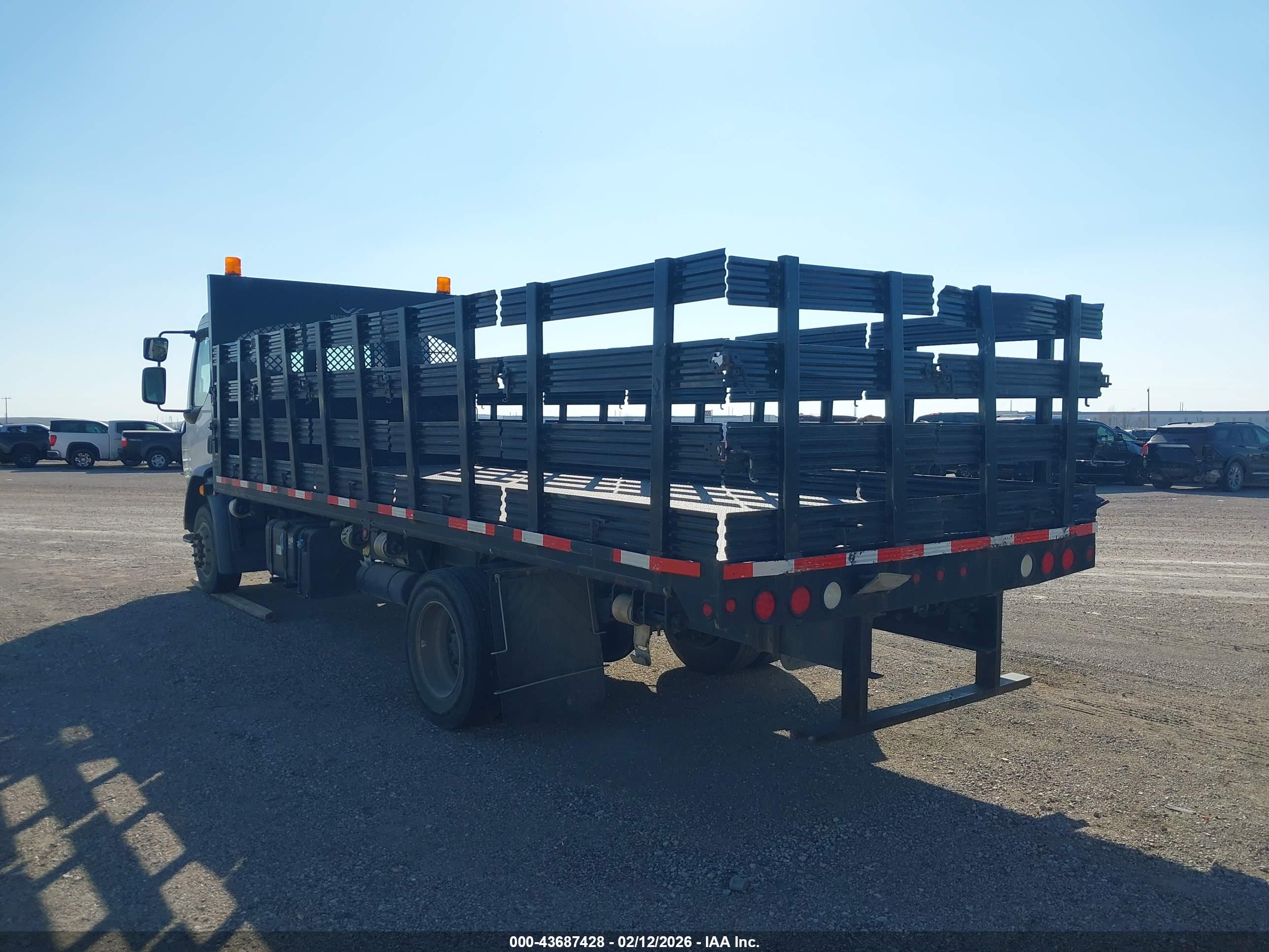 KENWORTH K100E image 3