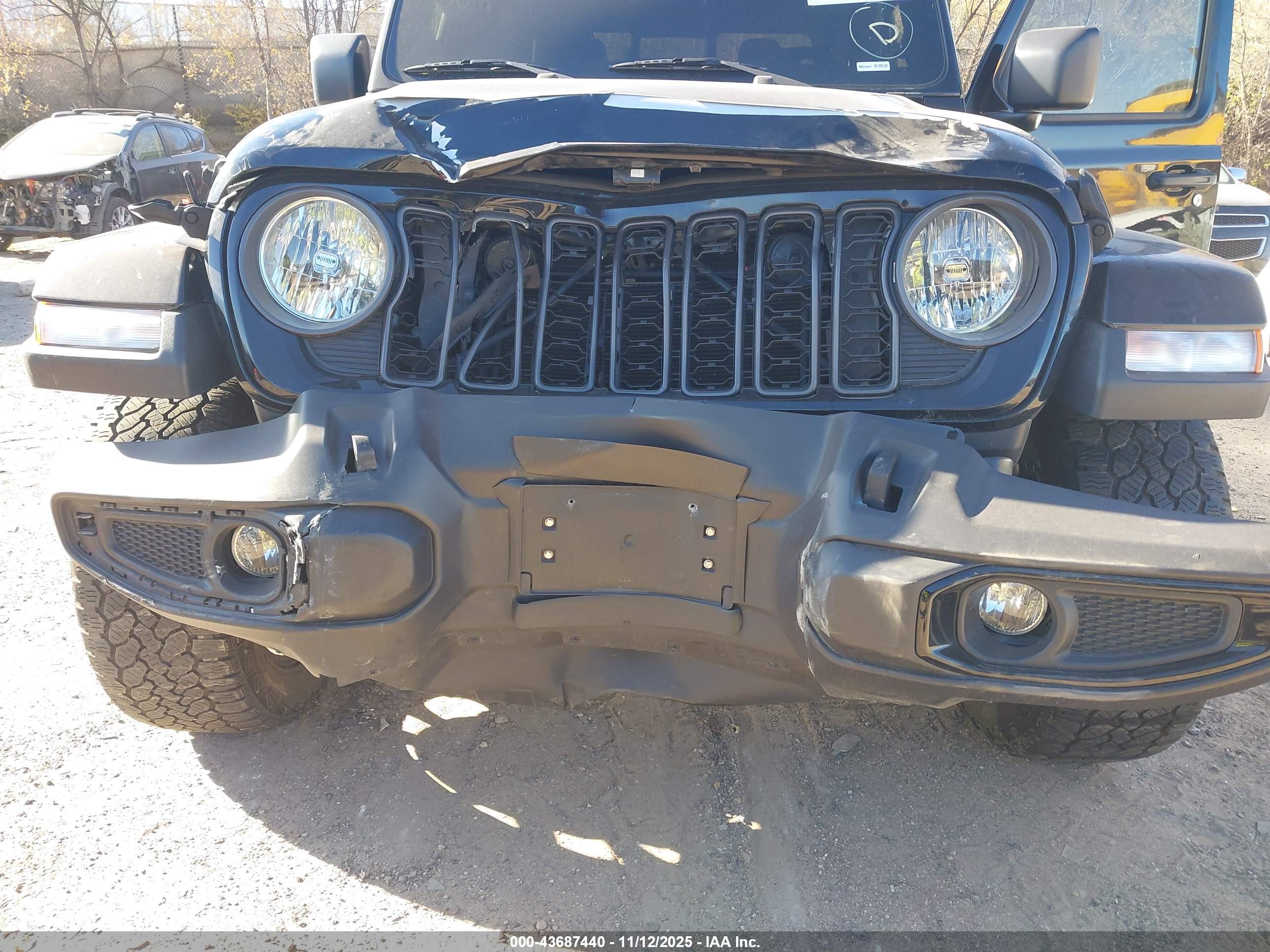 JEEP GLADIATOR image 6