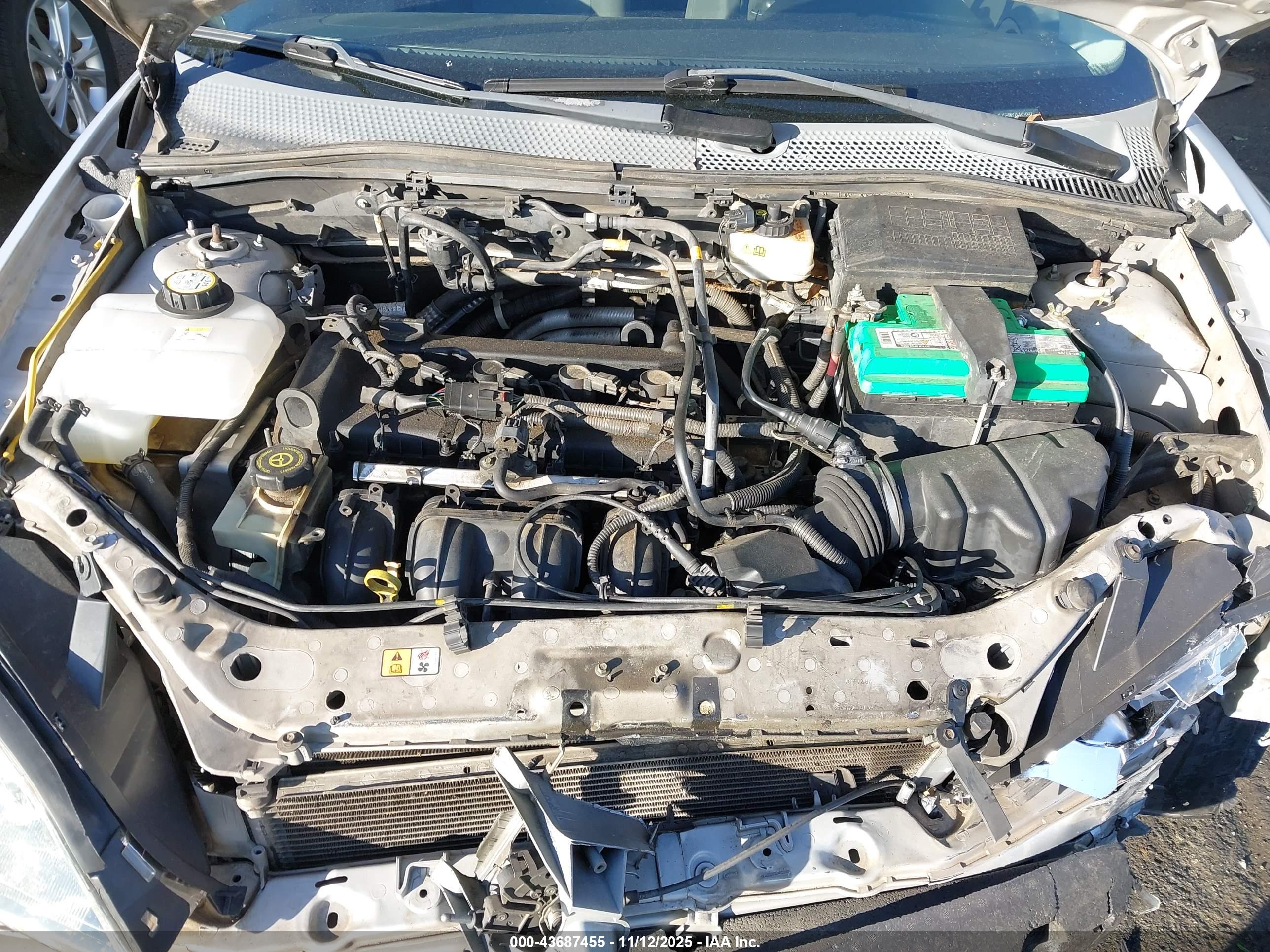 FORD FOCUS image 10