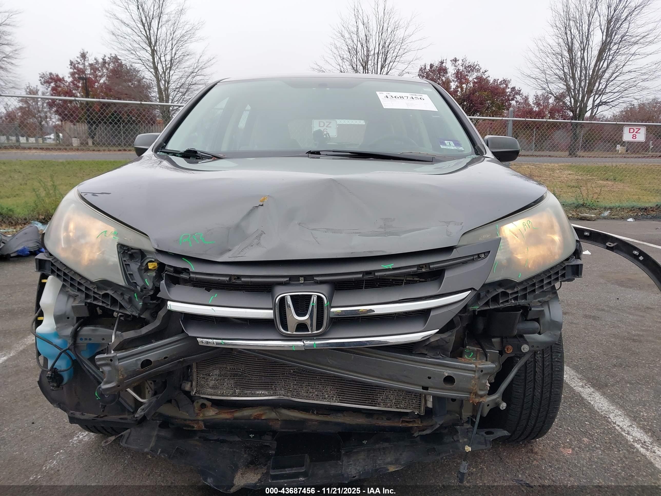 HONDA CR-V image 6