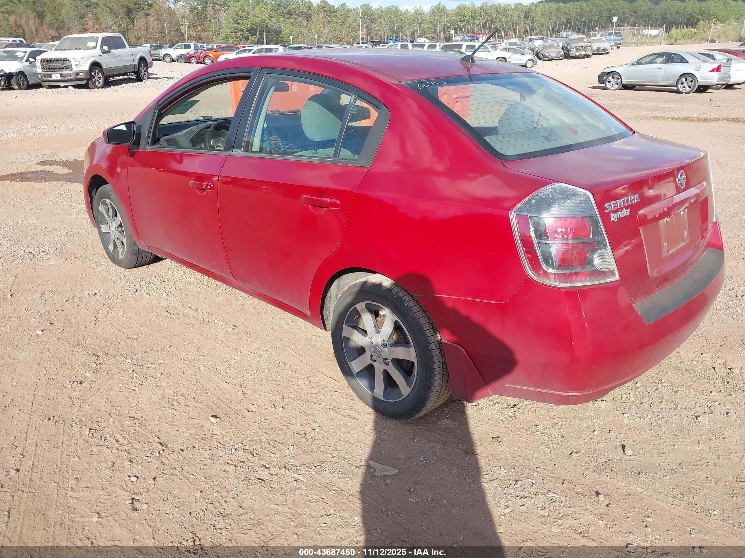 NISSAN SENTRA image 3
