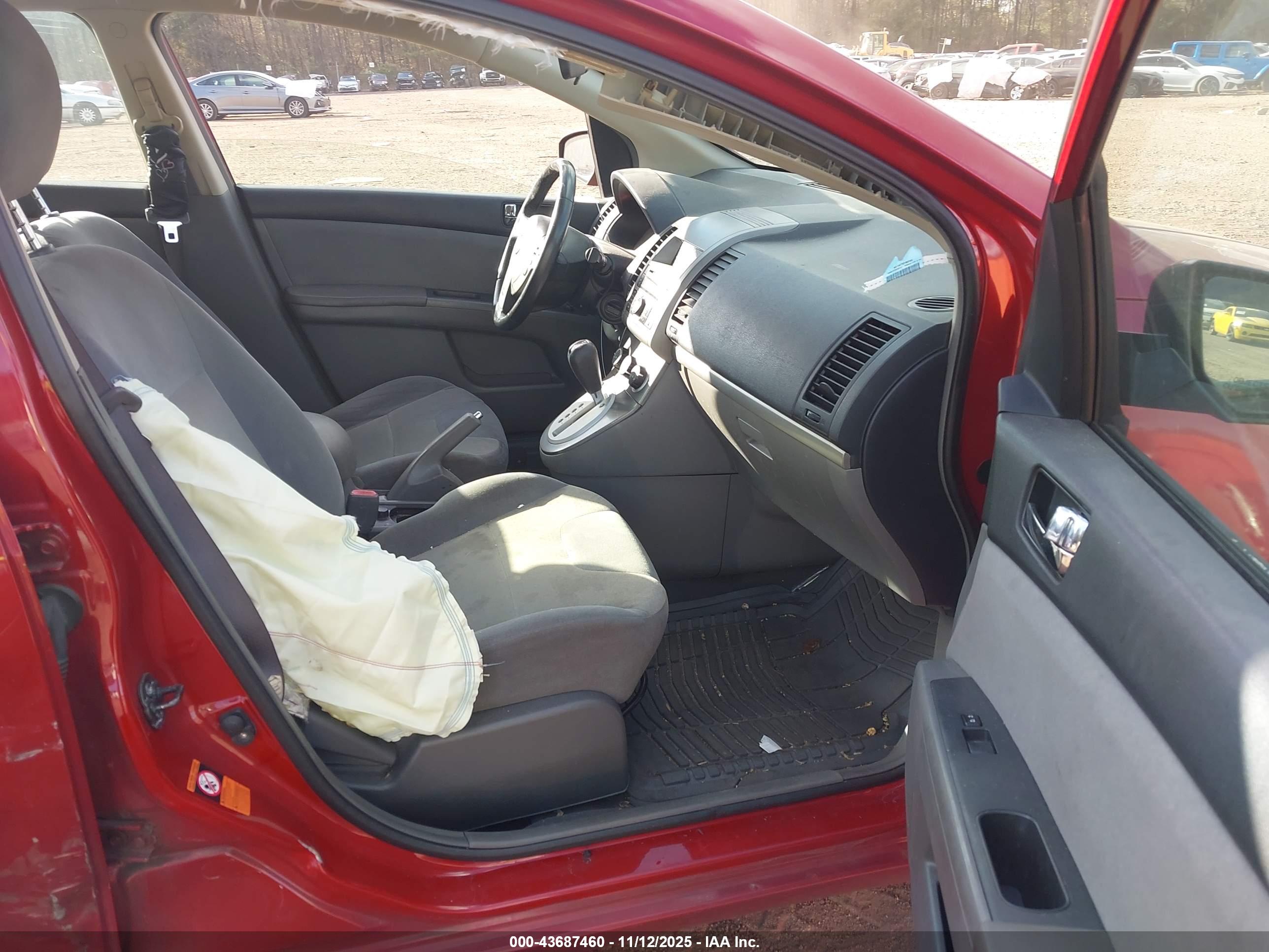 NISSAN SENTRA image 5