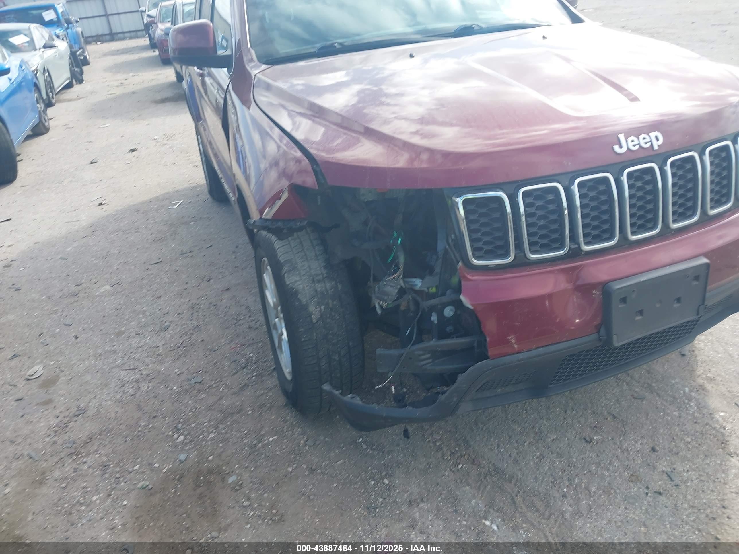 JEEP GRAND image 6