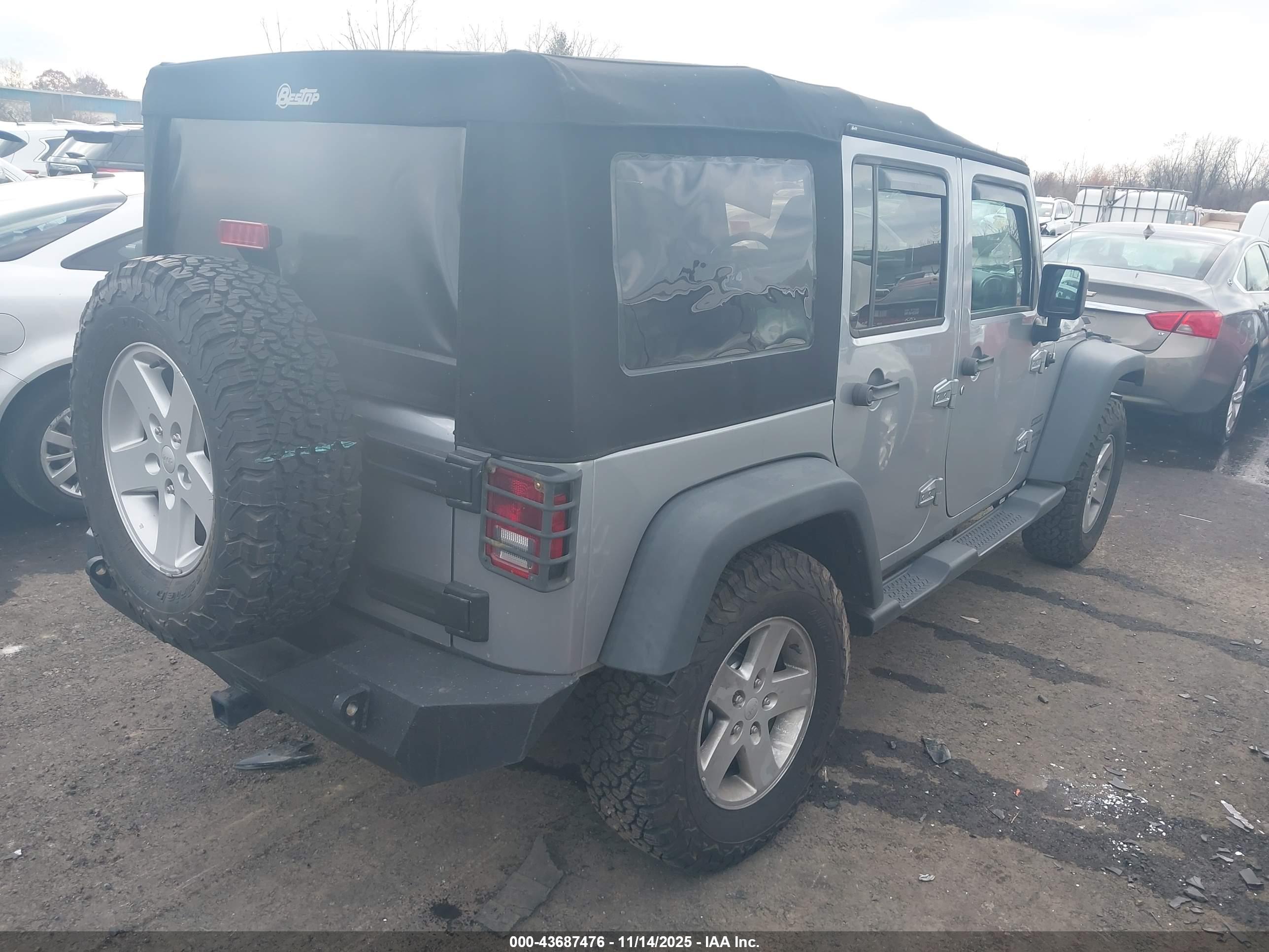 JEEP WRANGLER image 4