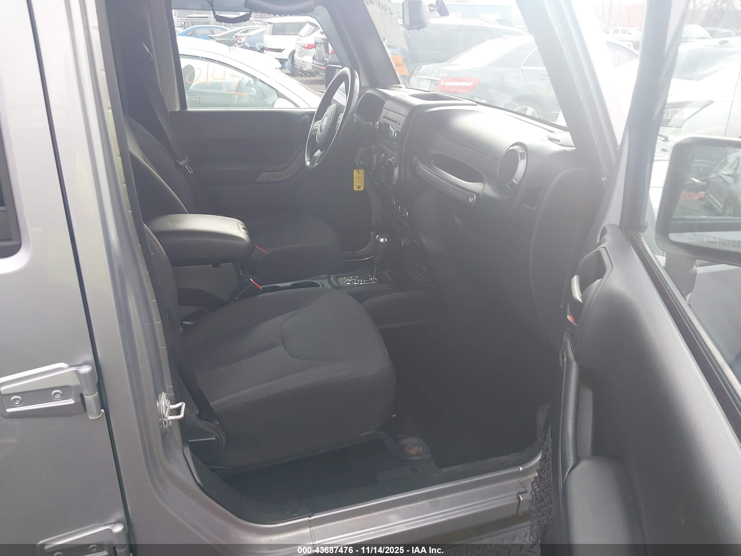 JEEP WRANGLER image 5