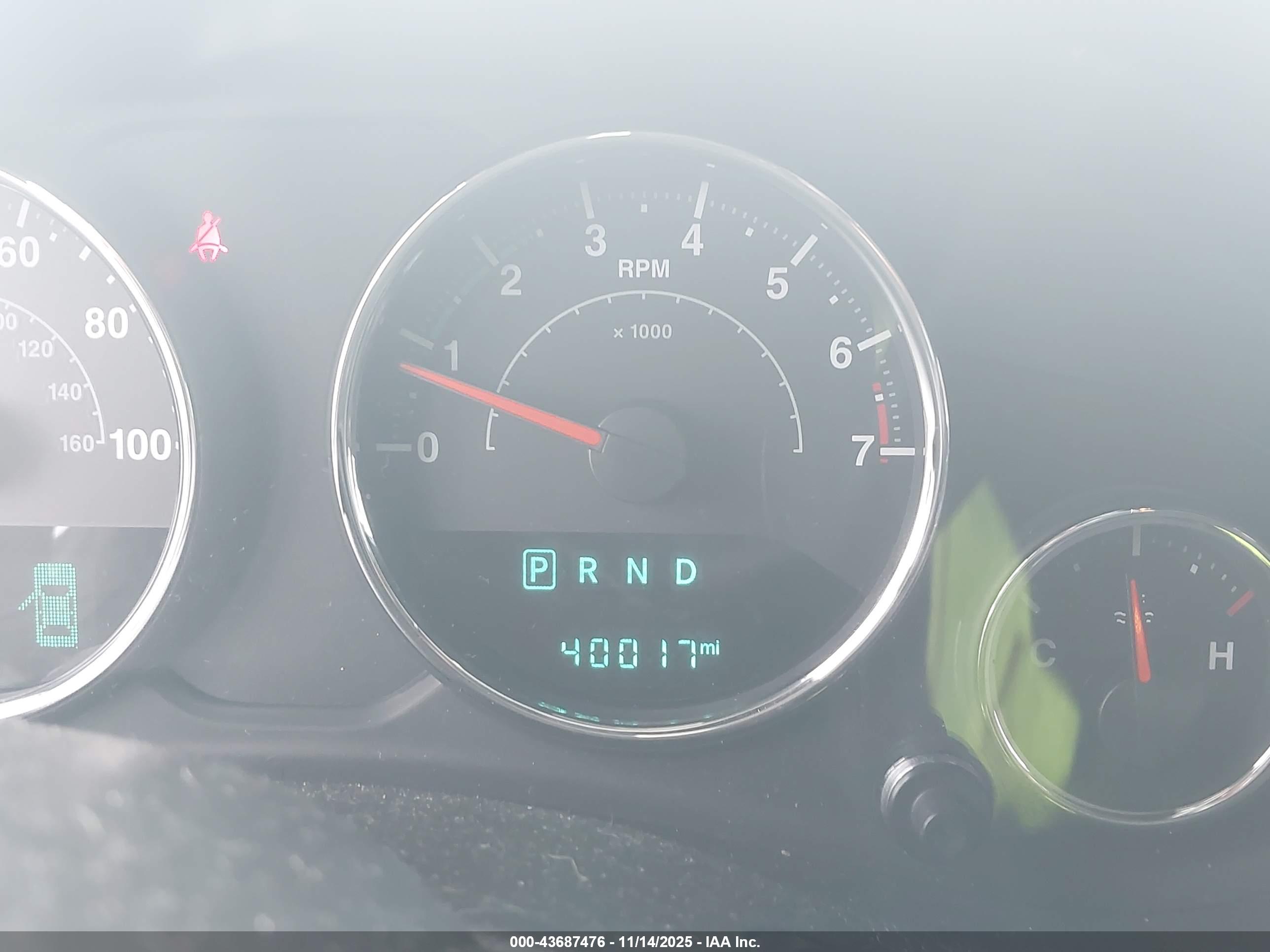 JEEP WRANGLER image 7