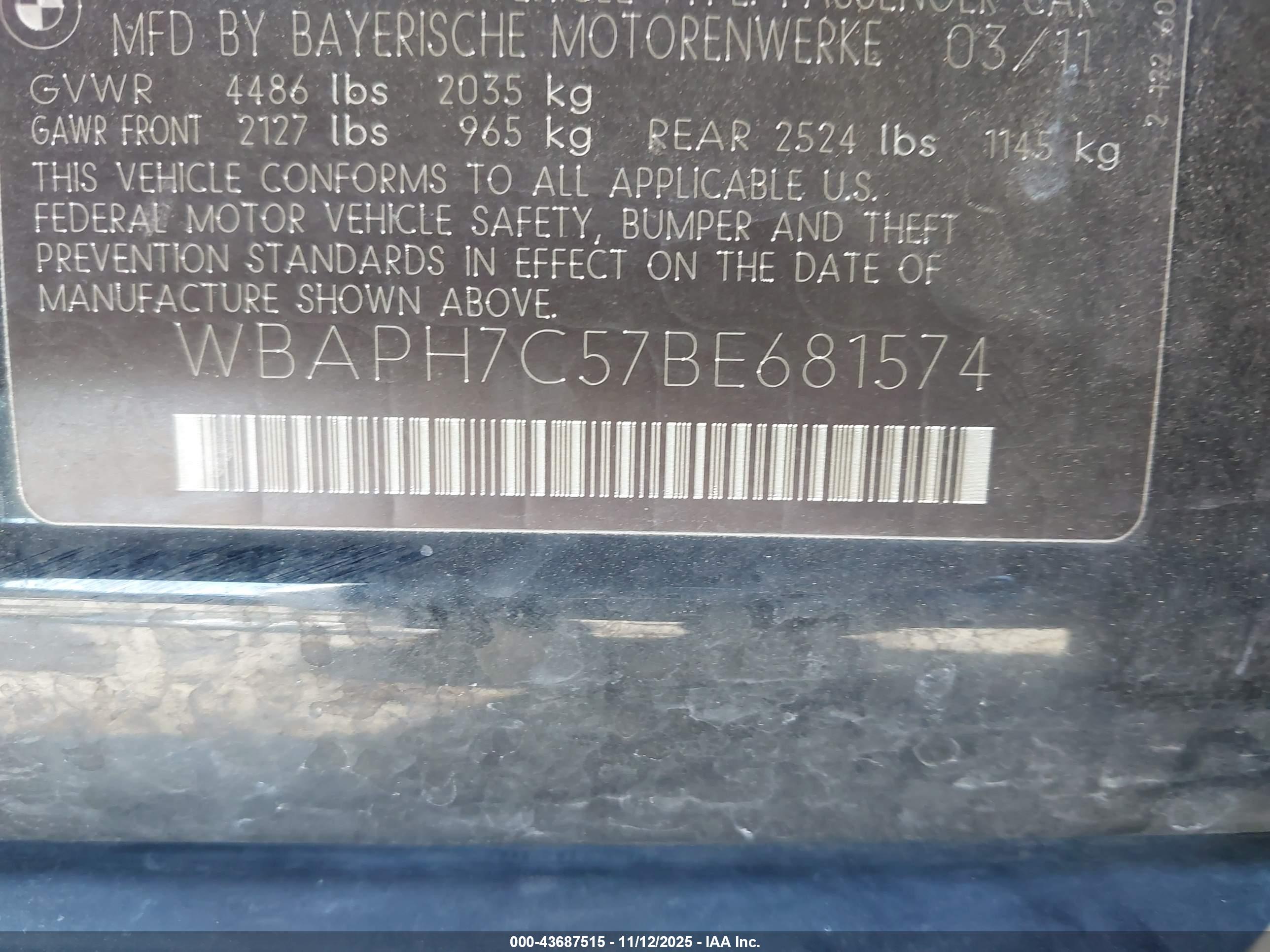 BMW 328I image 9
