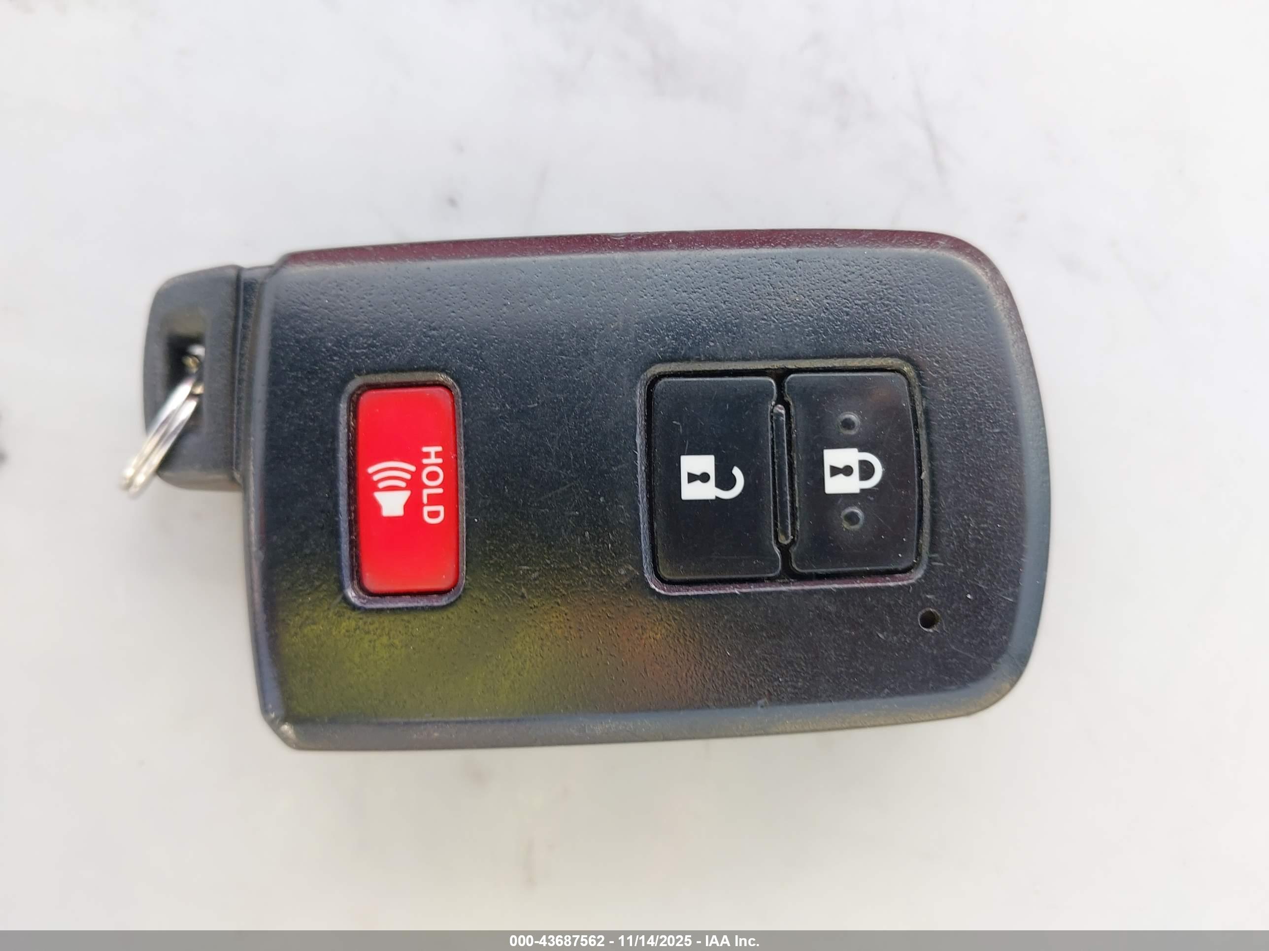 TOYOTA 4RUNNER image 11