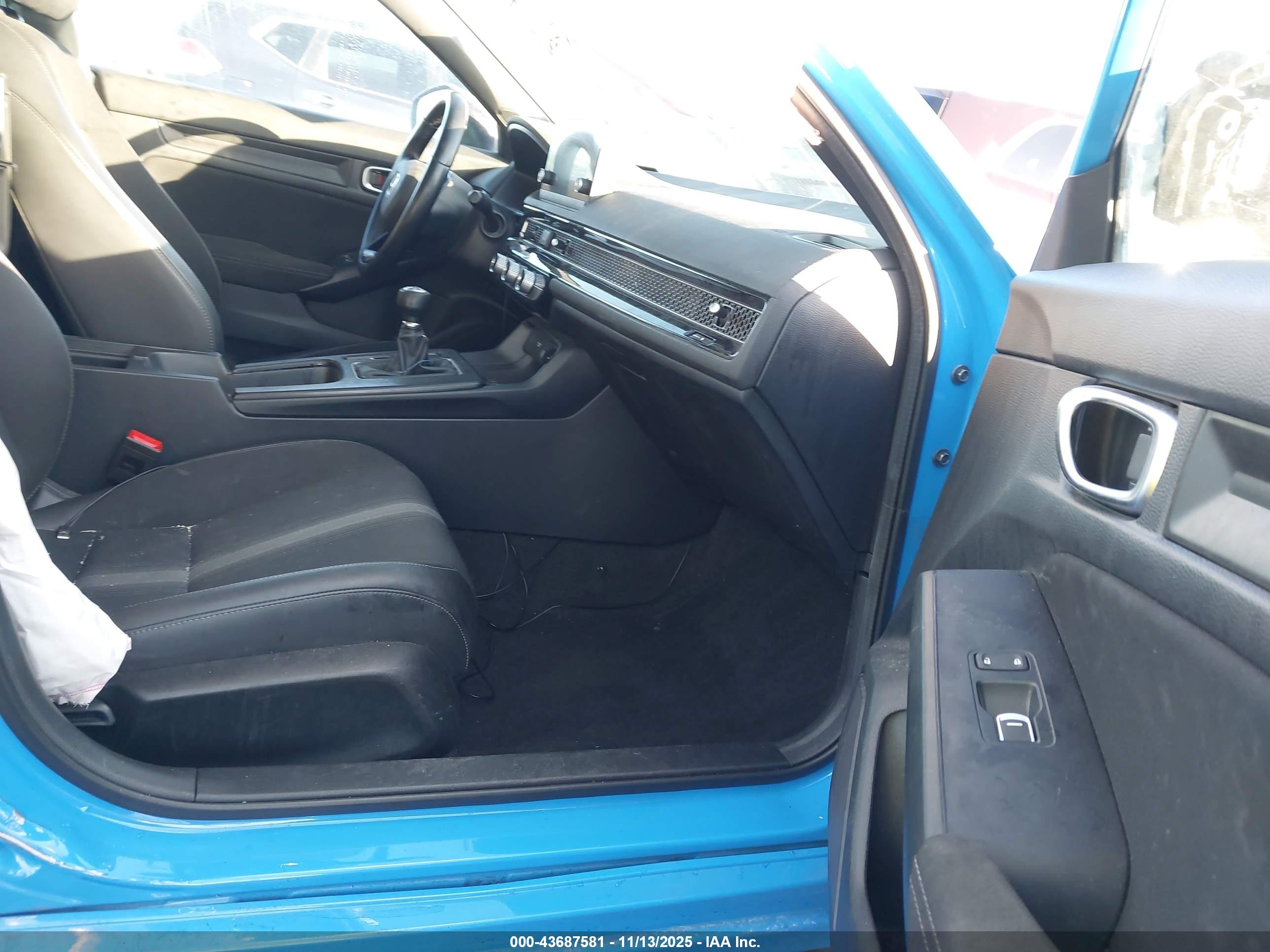 HONDA CIVIC image 5