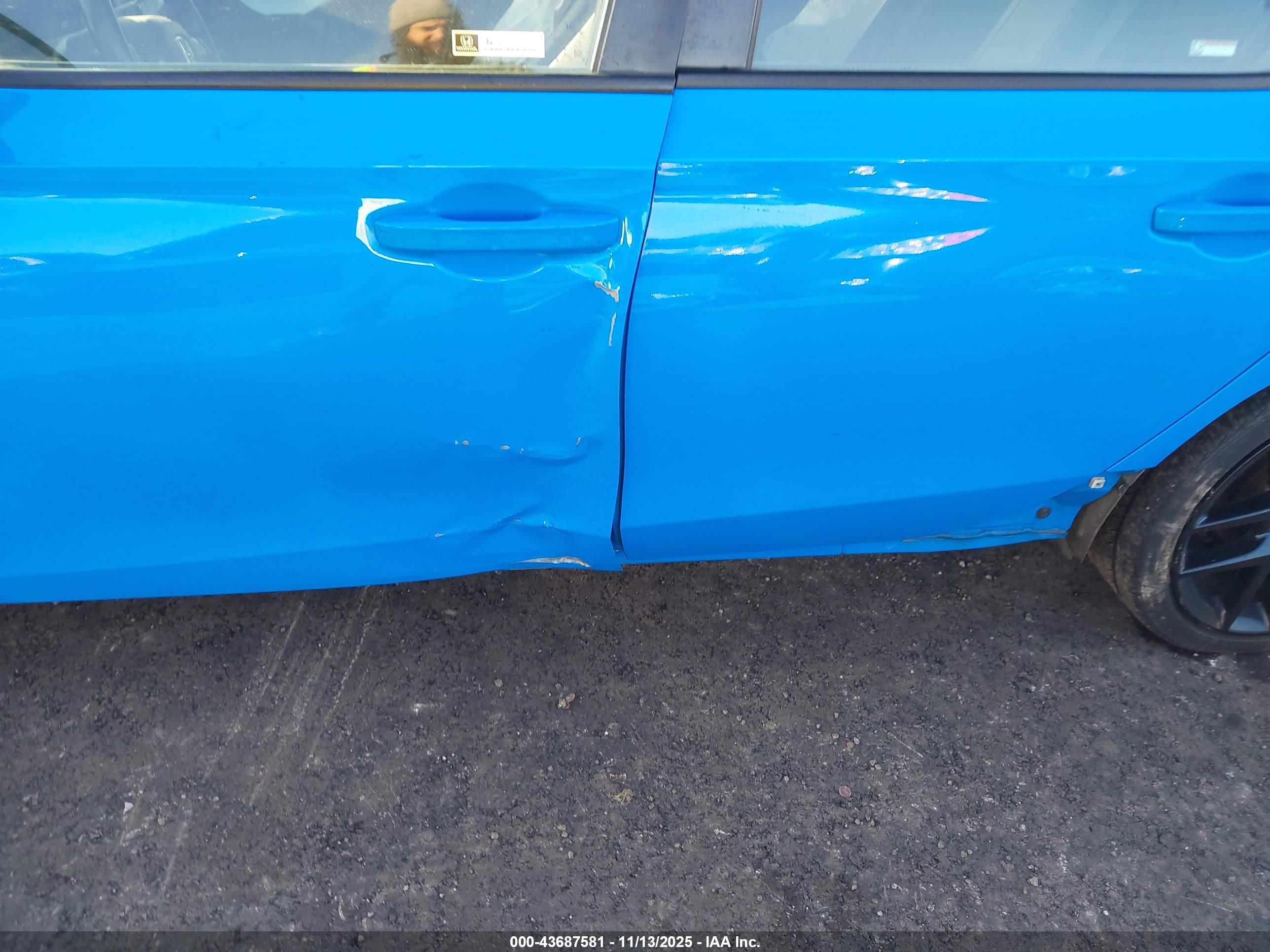 HONDA CIVIC image 6
