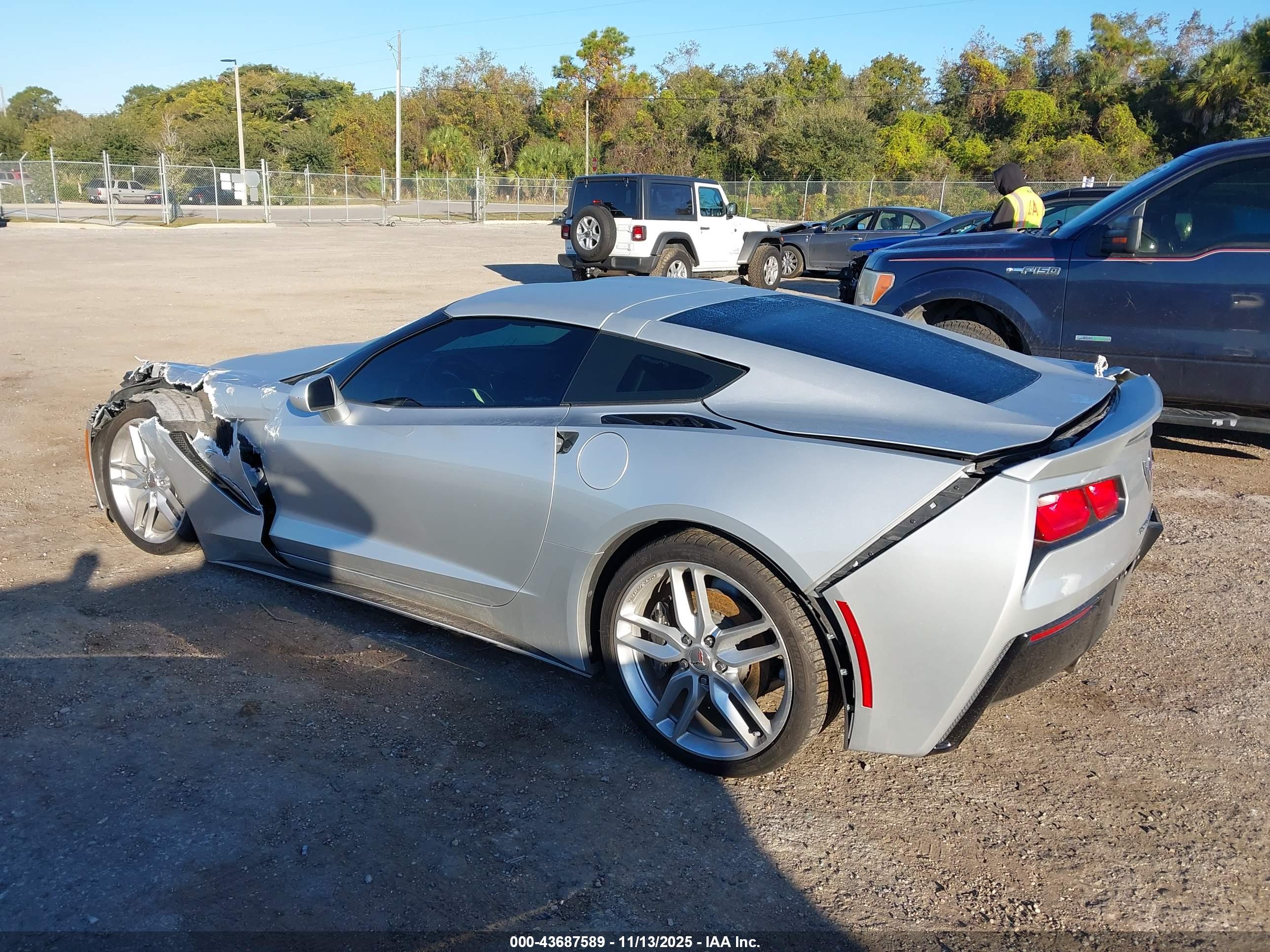 CHEVROLET CORVETTE image 3