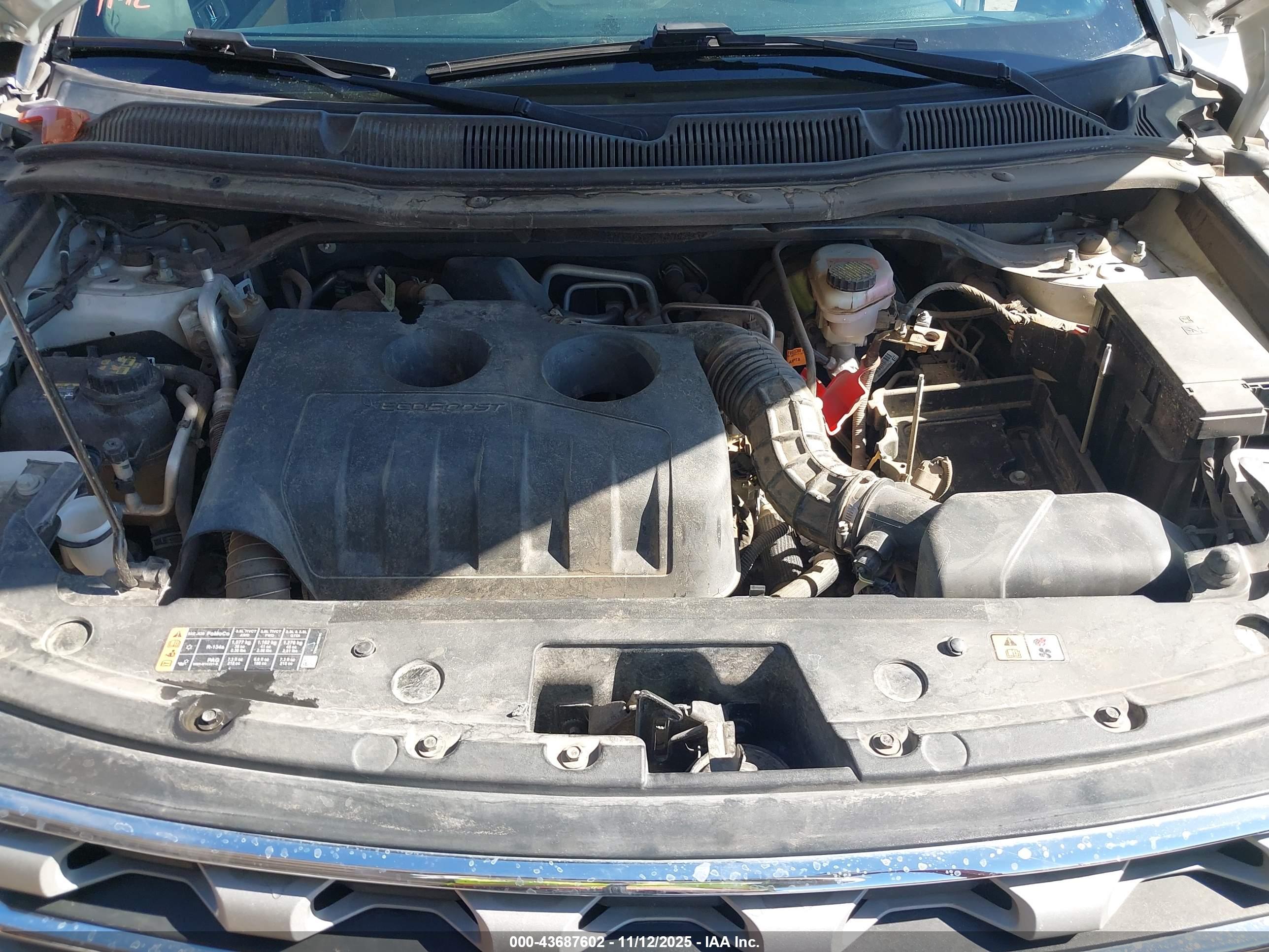 FORD EXPLORER image 10