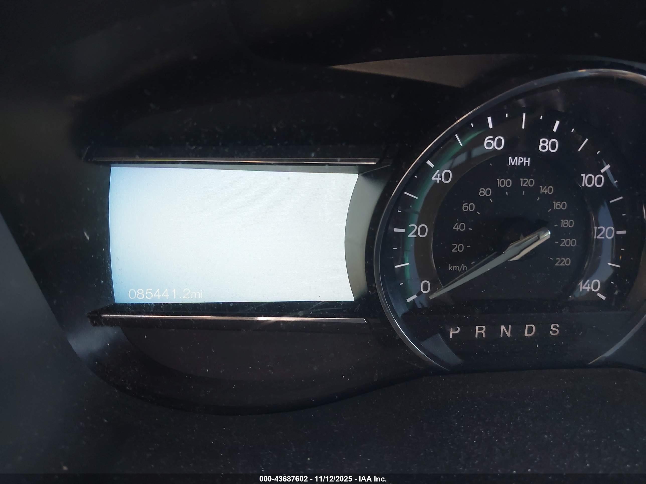FORD EXPLORER image 7