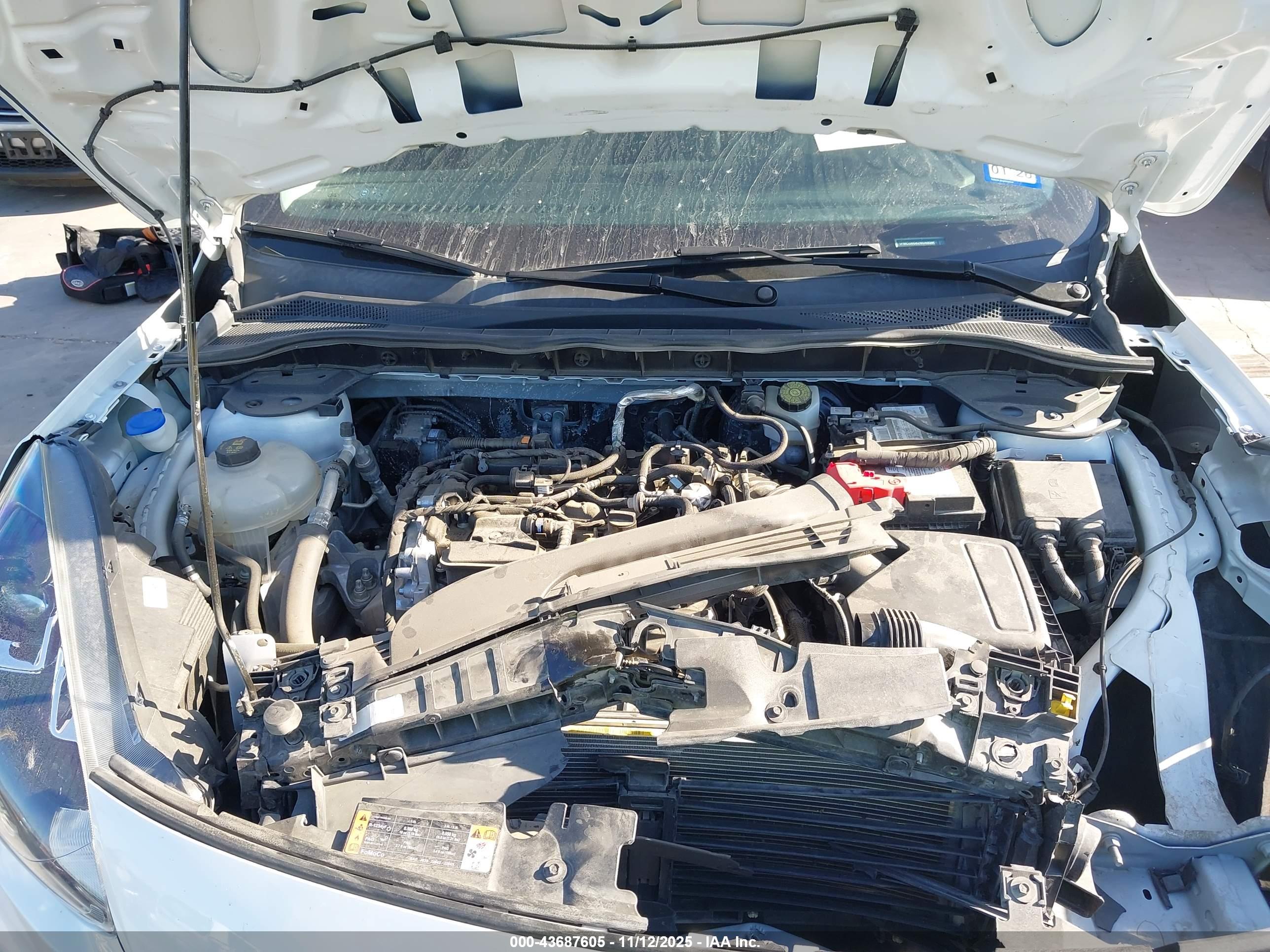 FORD ESCAPE image 10