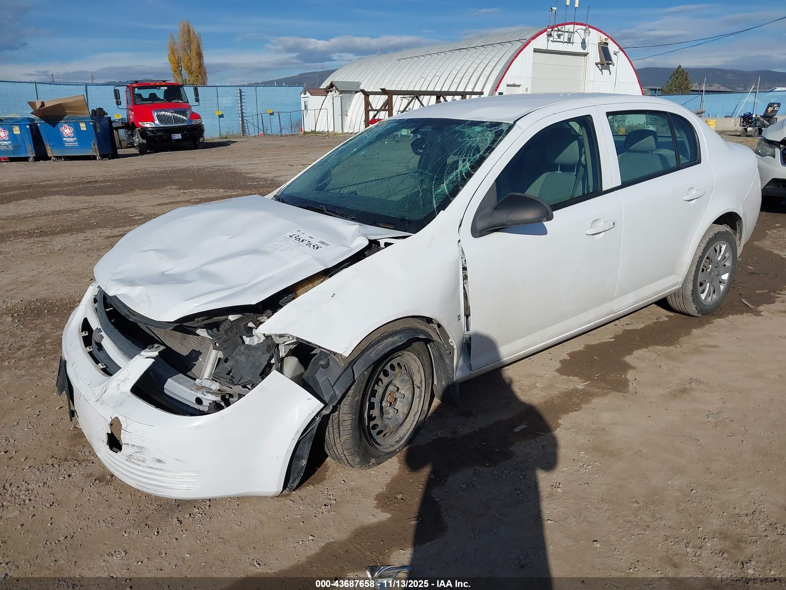 CHEVROLET COBALT image 2
