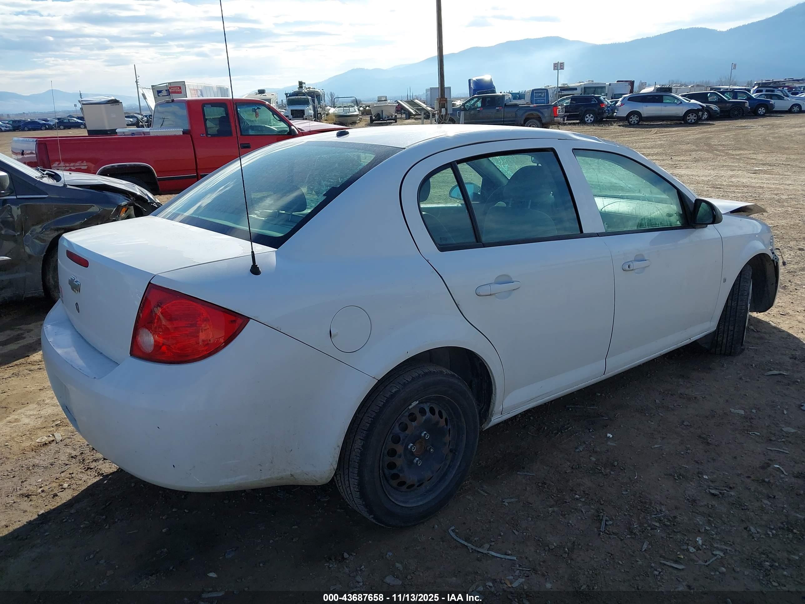 CHEVROLET COBALT image 4