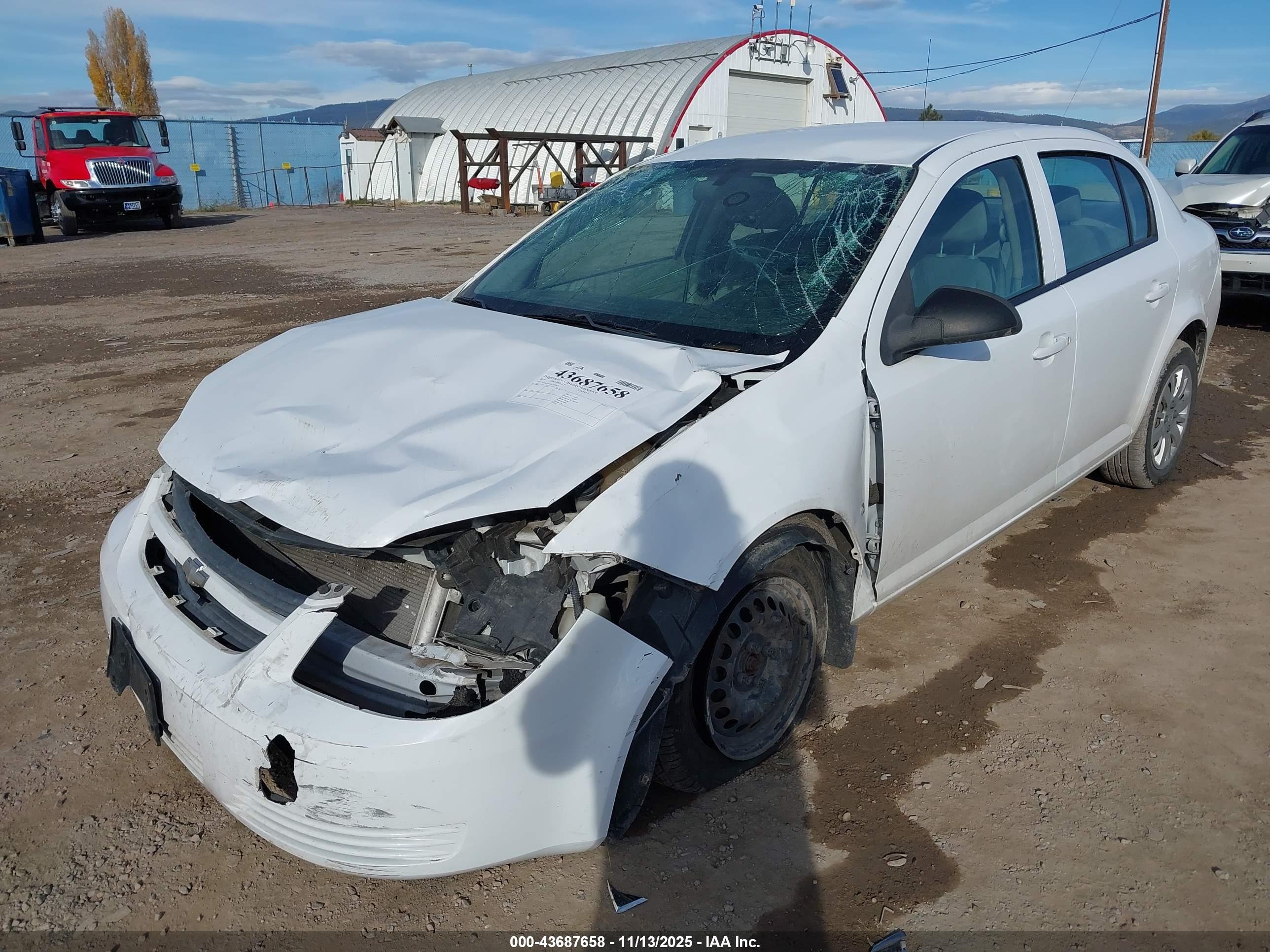 CHEVROLET COBALT image 6
