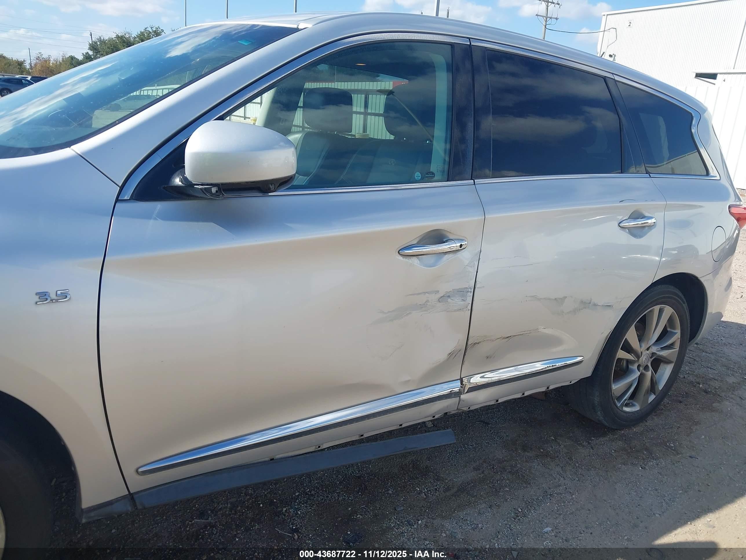 INFINITI QX60 image 6