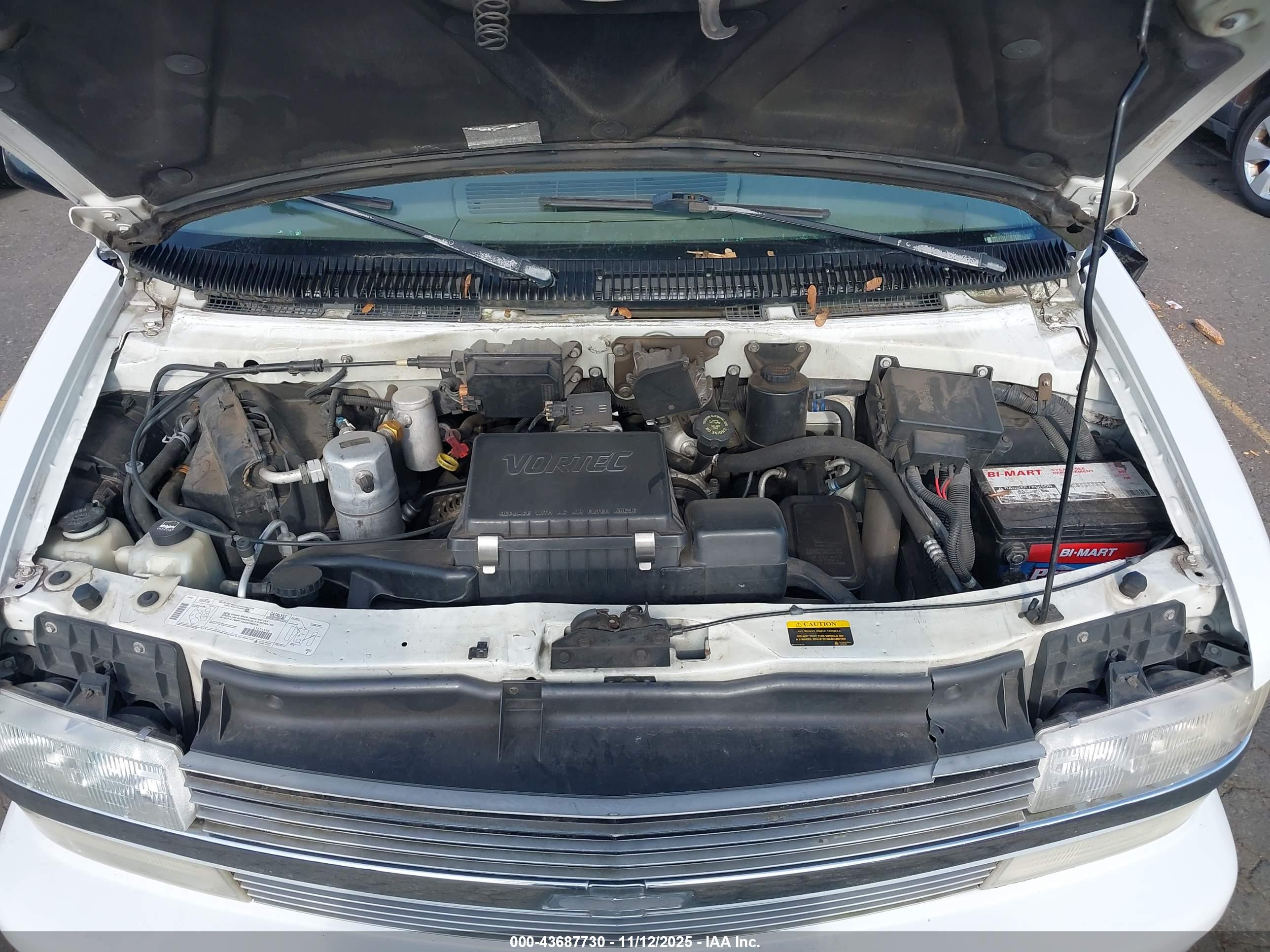 CHEVROLET ASTRO image 10