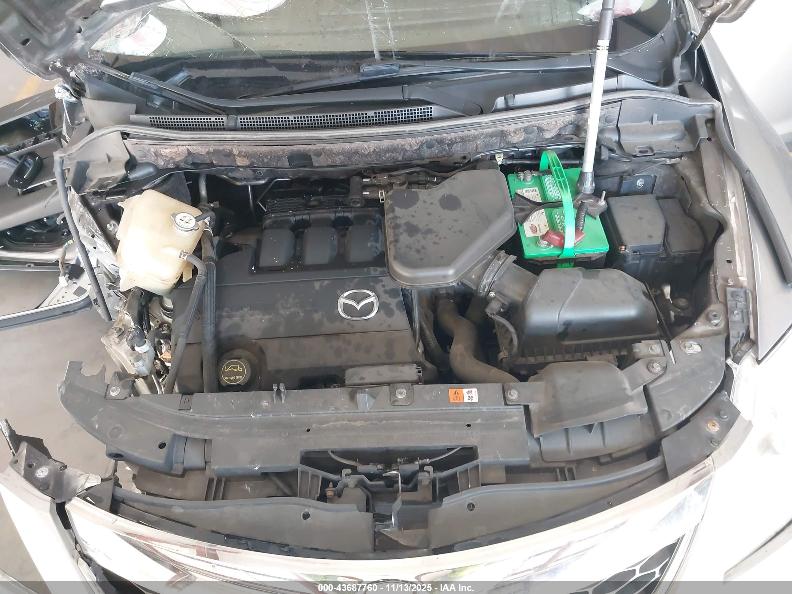 MAZDA CX-9 image 10