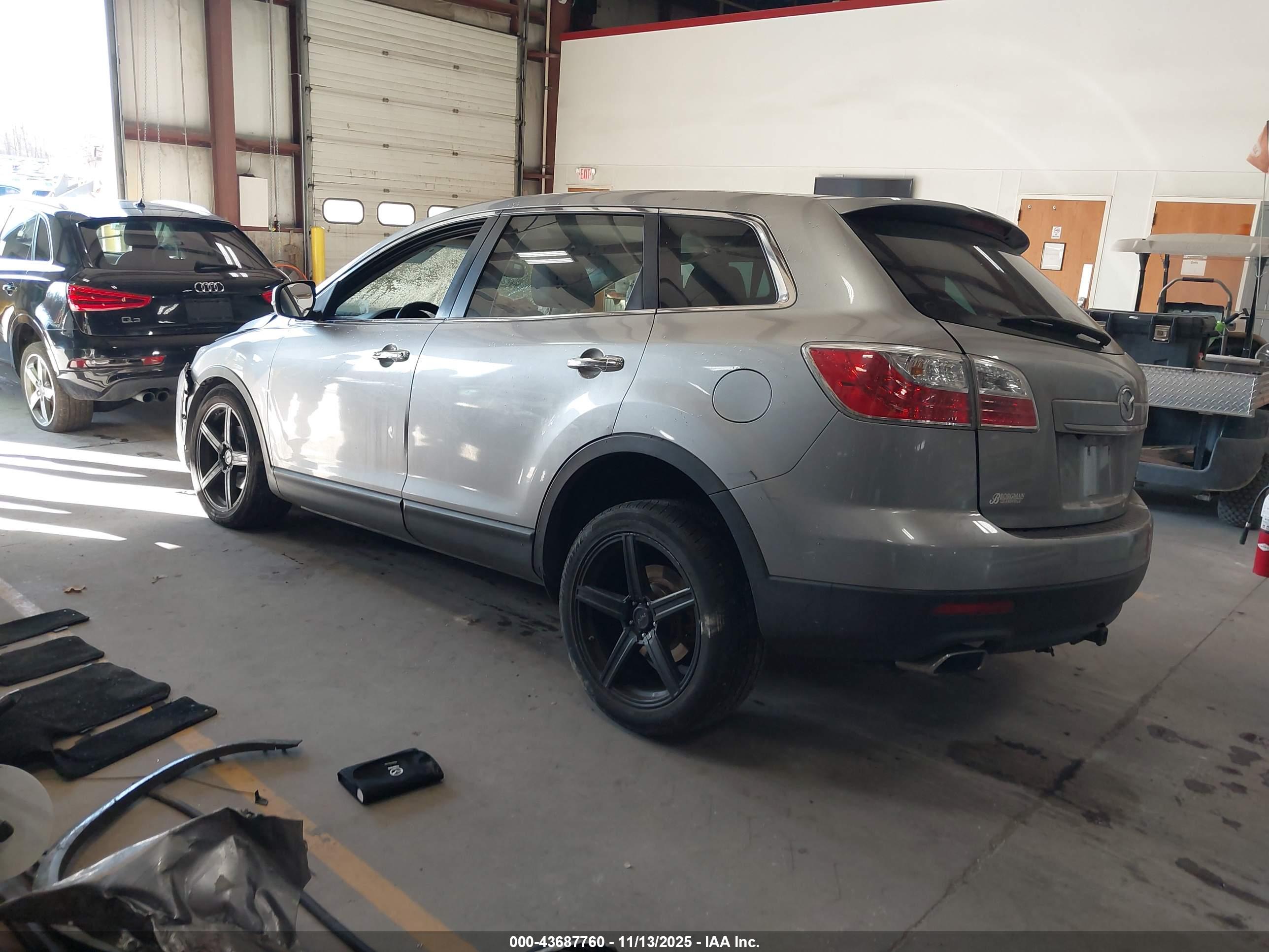 MAZDA CX-9 image 3