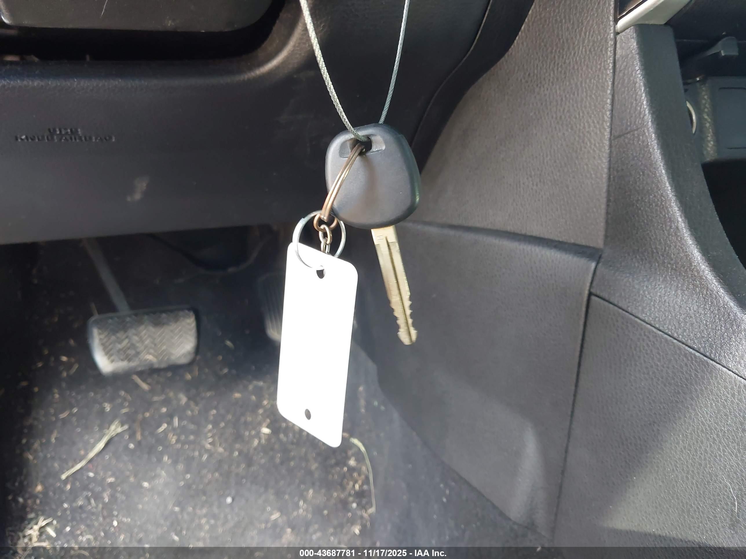 TOYOTA COROLLA image 11