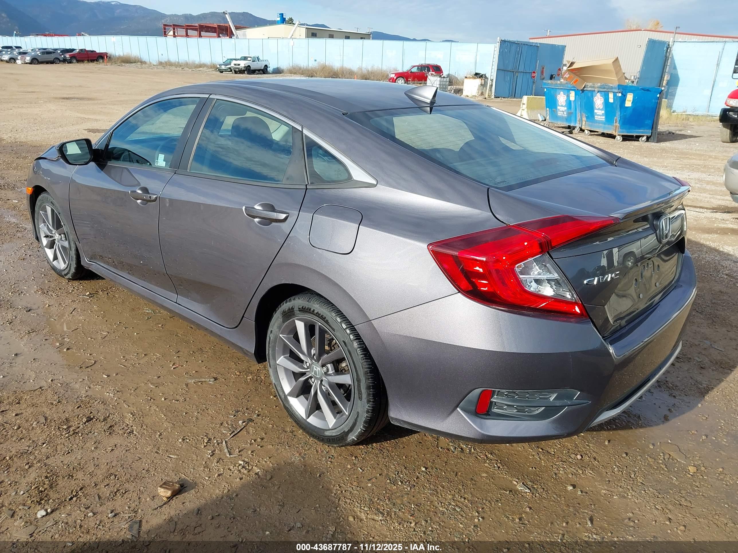 HONDA CIVIC image 3