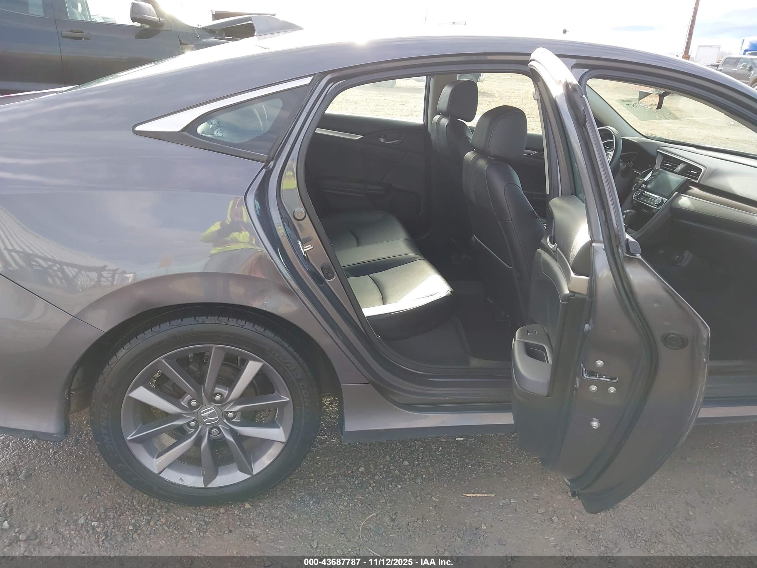 HONDA CIVIC image 8