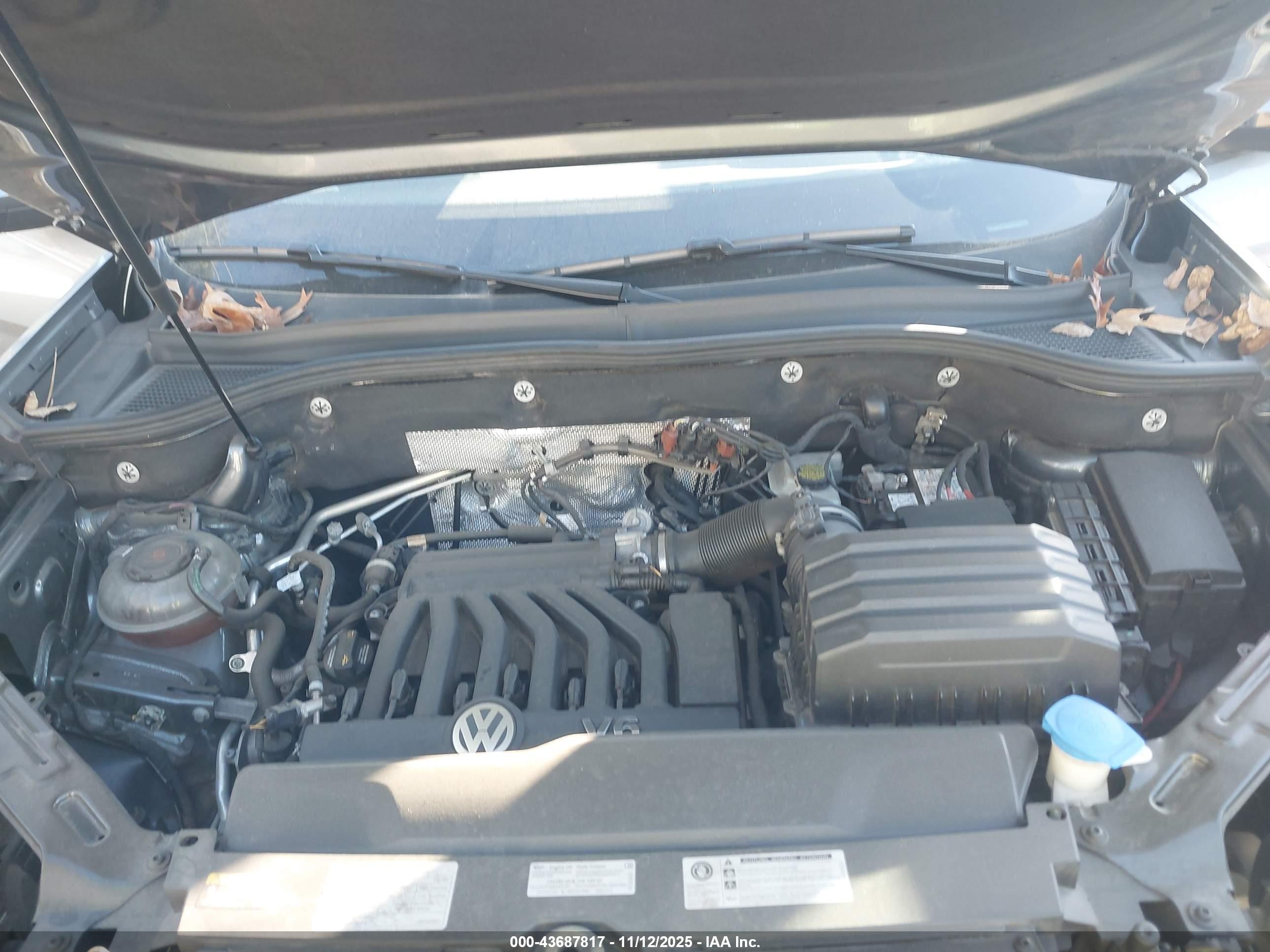 VOLKSWAGEN ATLAS image 10