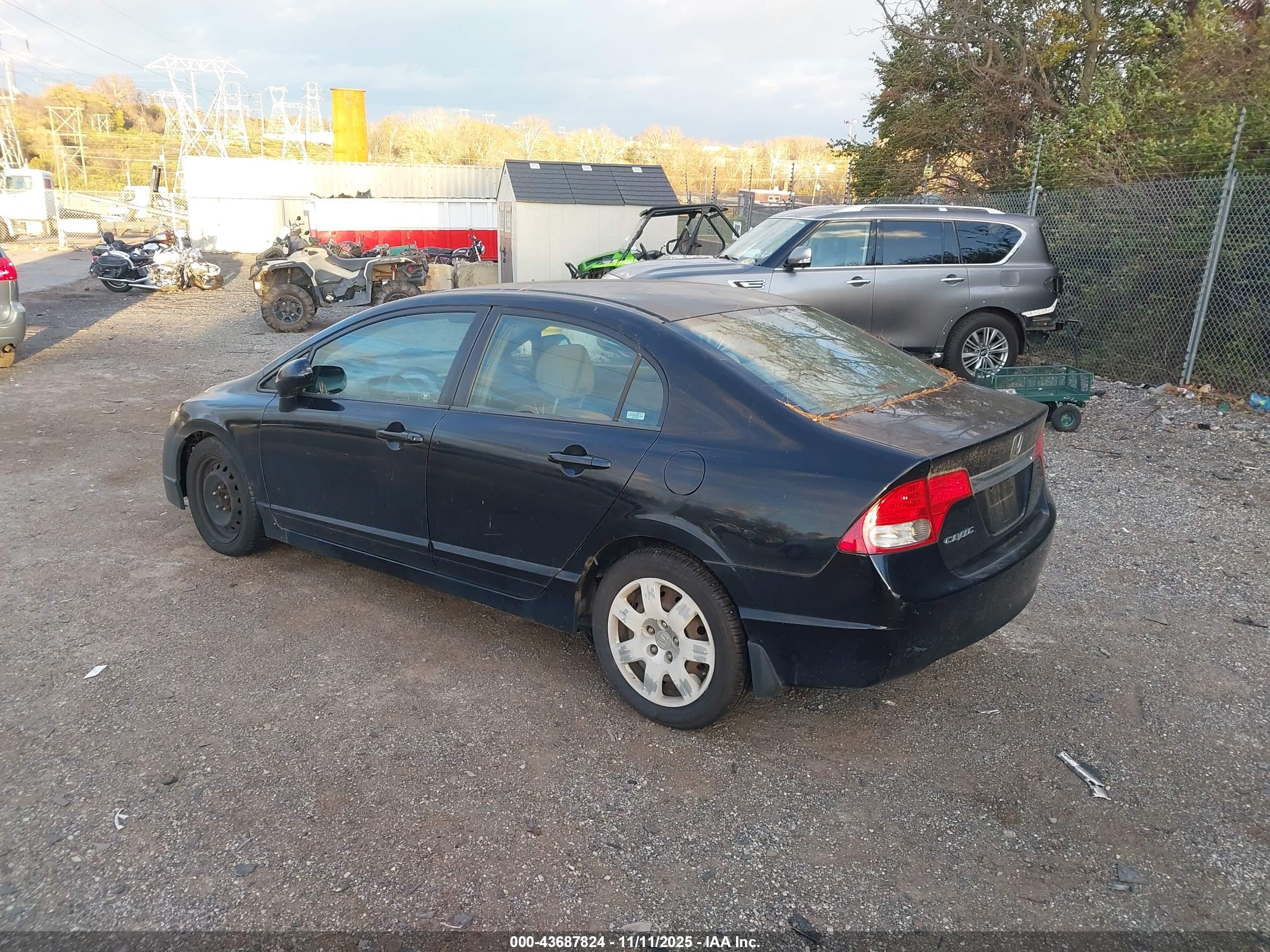 HONDA CIVIC image 3