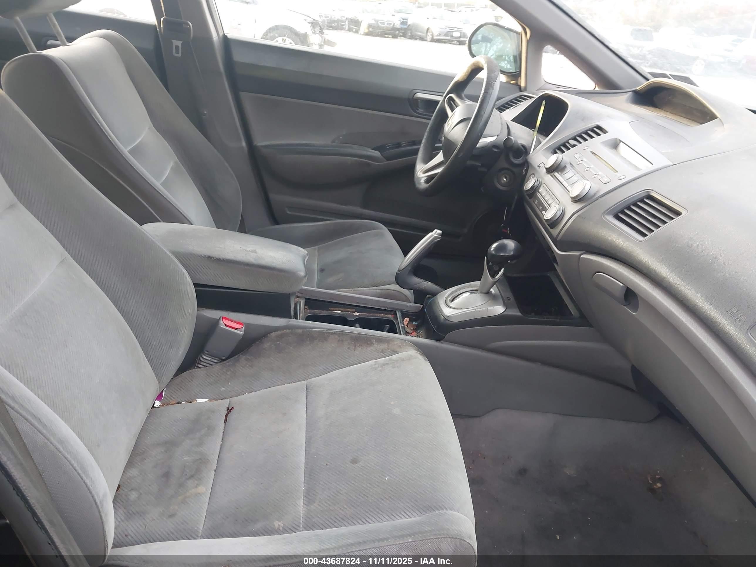 HONDA CIVIC image 5