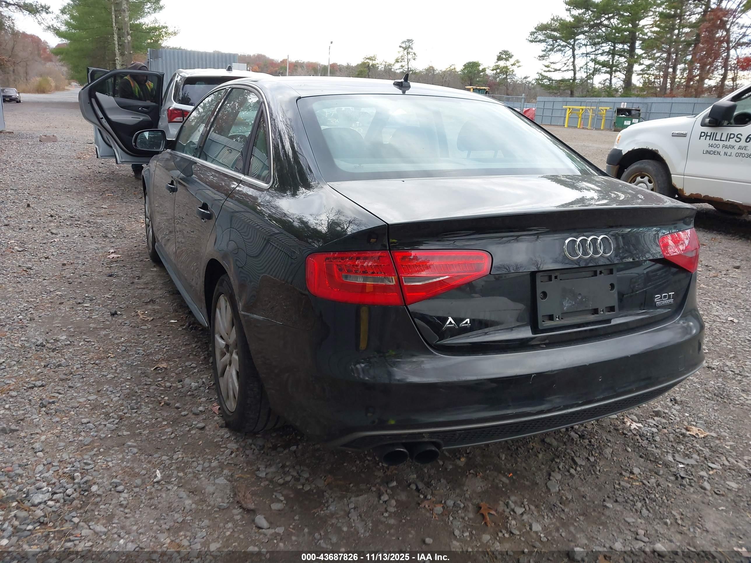 AUDI A4 image 3