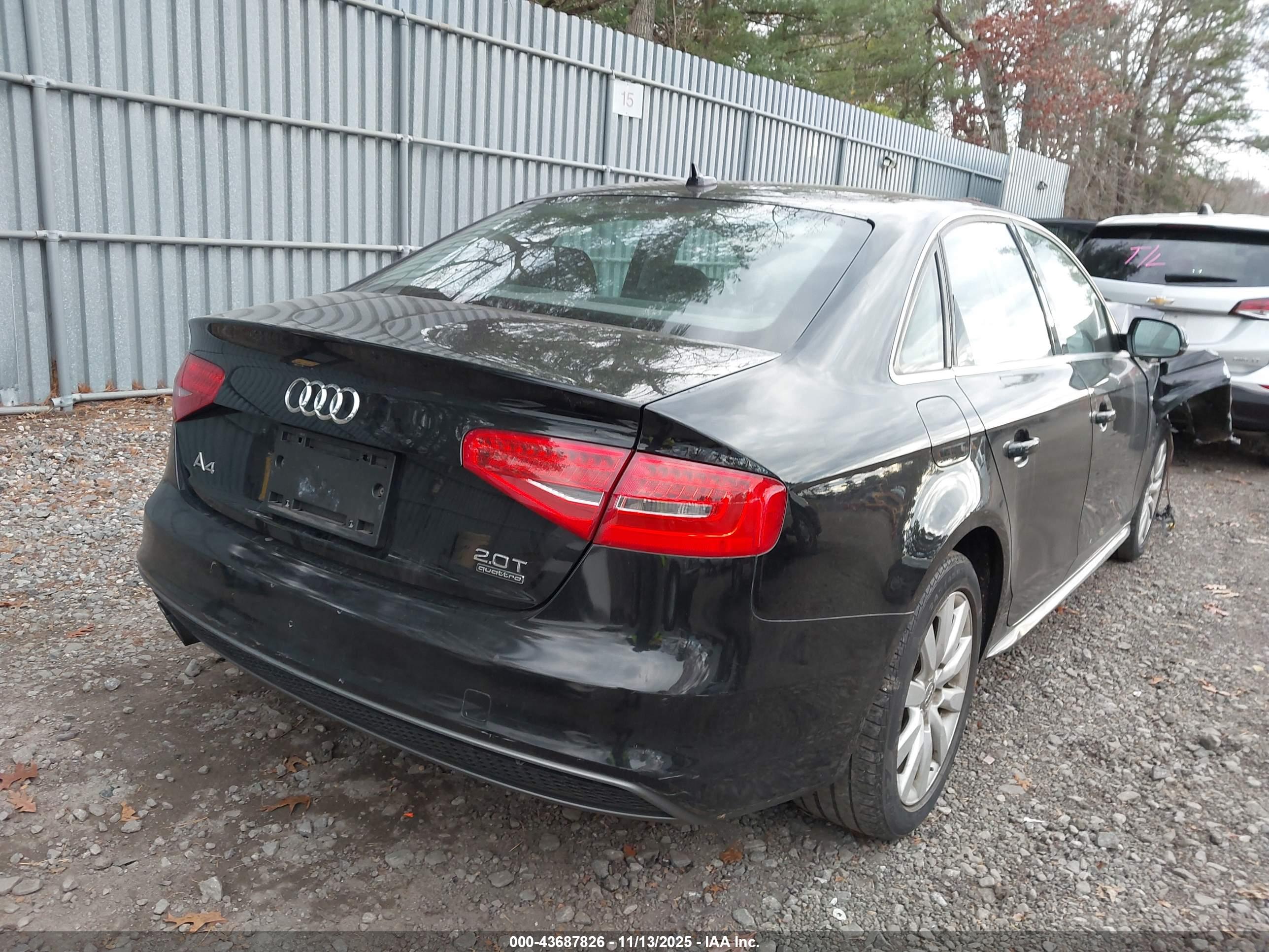 AUDI A4 image 4
