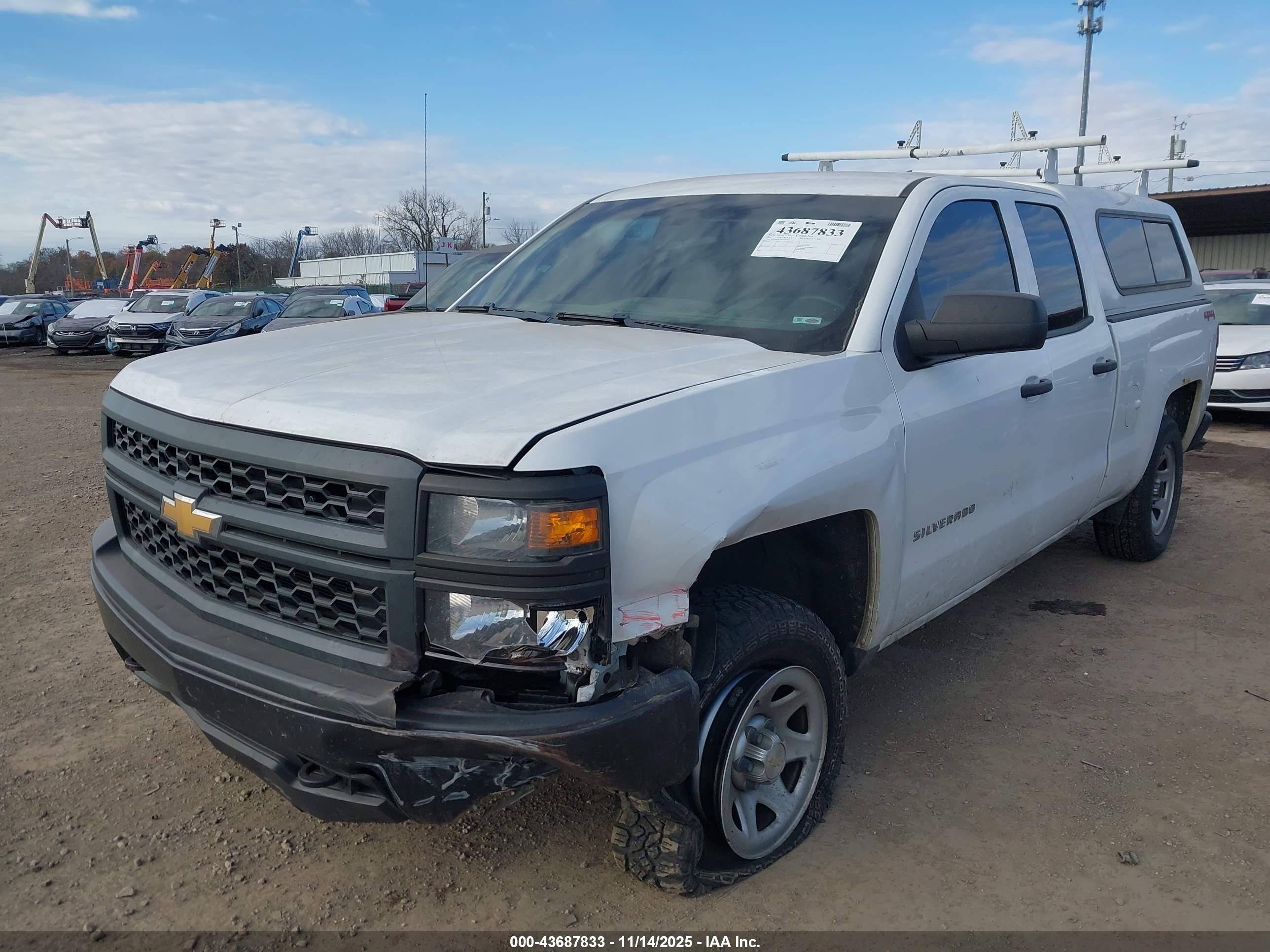CHEVROLET SILVERADO image 2