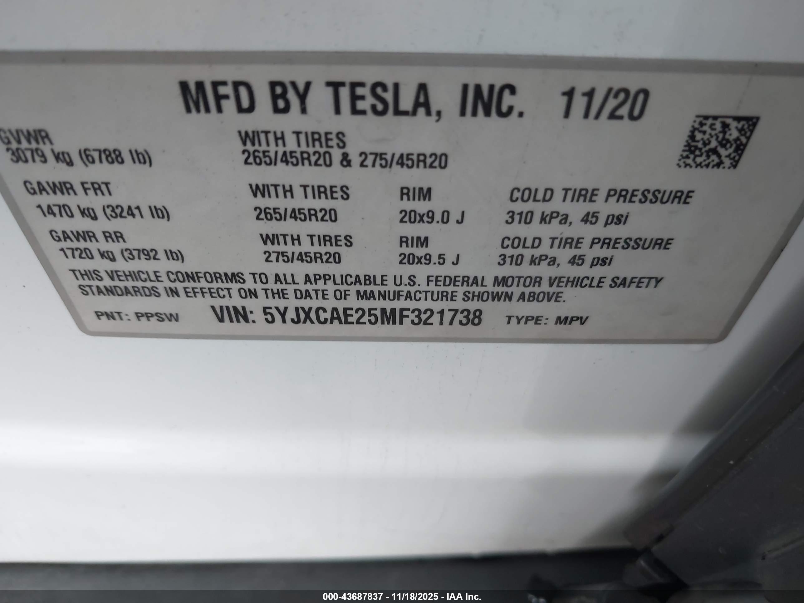 TESLA MODEL image 9