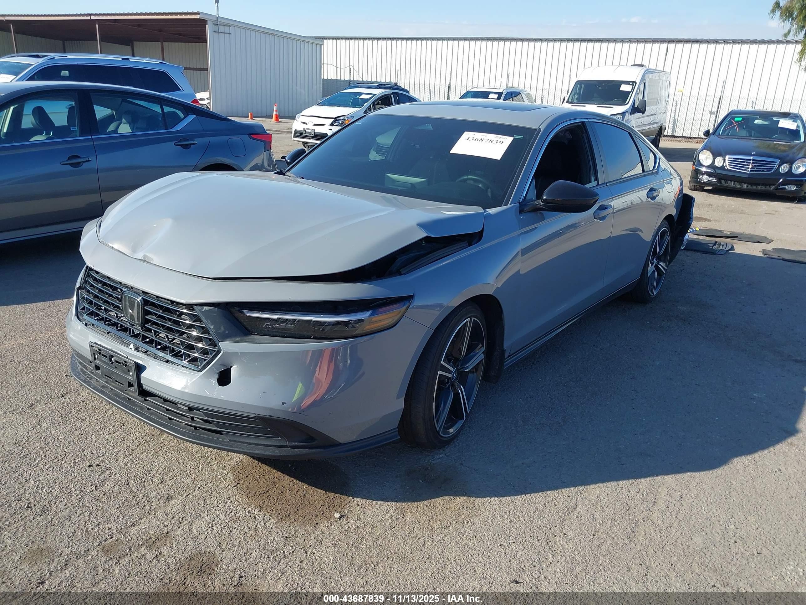 HONDA ACCORD image 2
