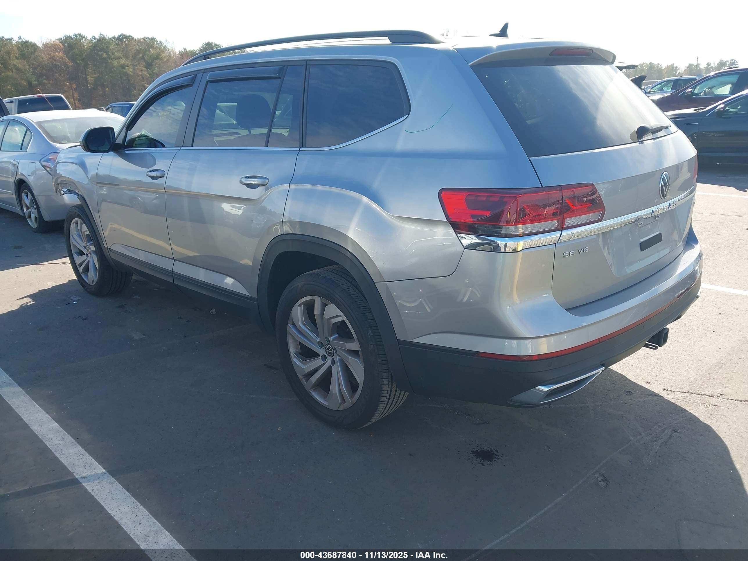 VOLKSWAGEN ATLAS image 3