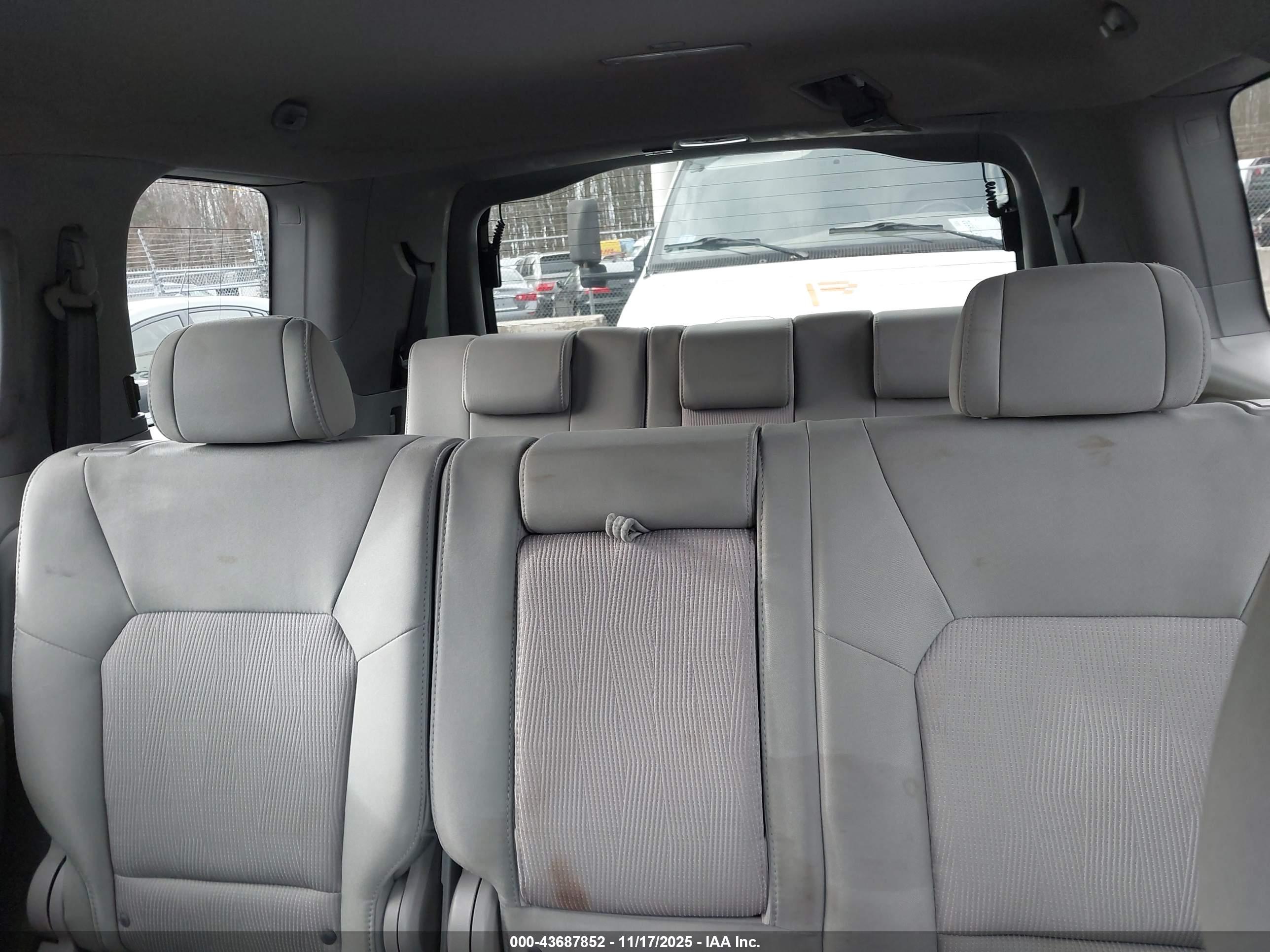 HONDA PILOT image 8