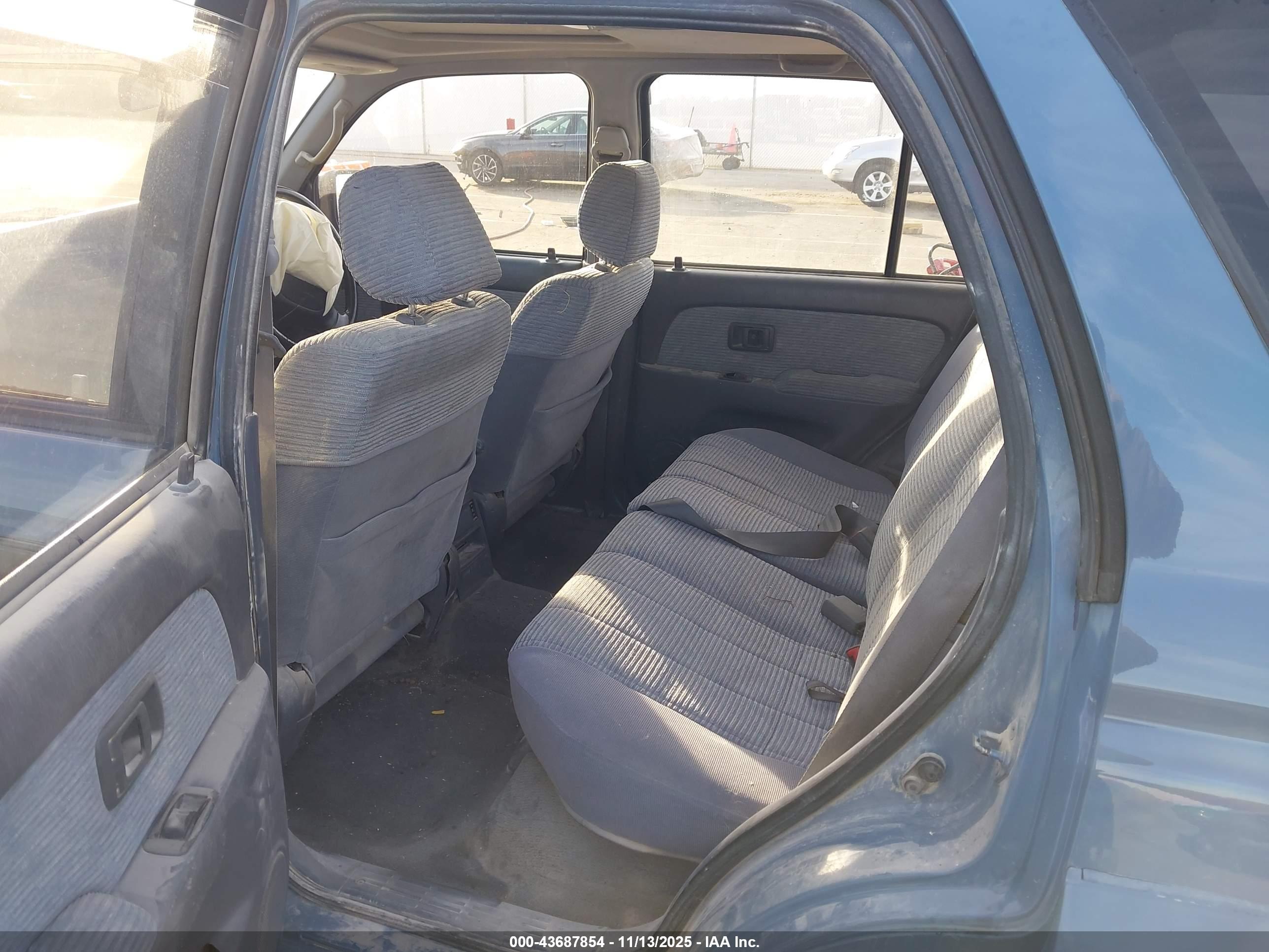 TOYOTA HIGHLANDER image 8