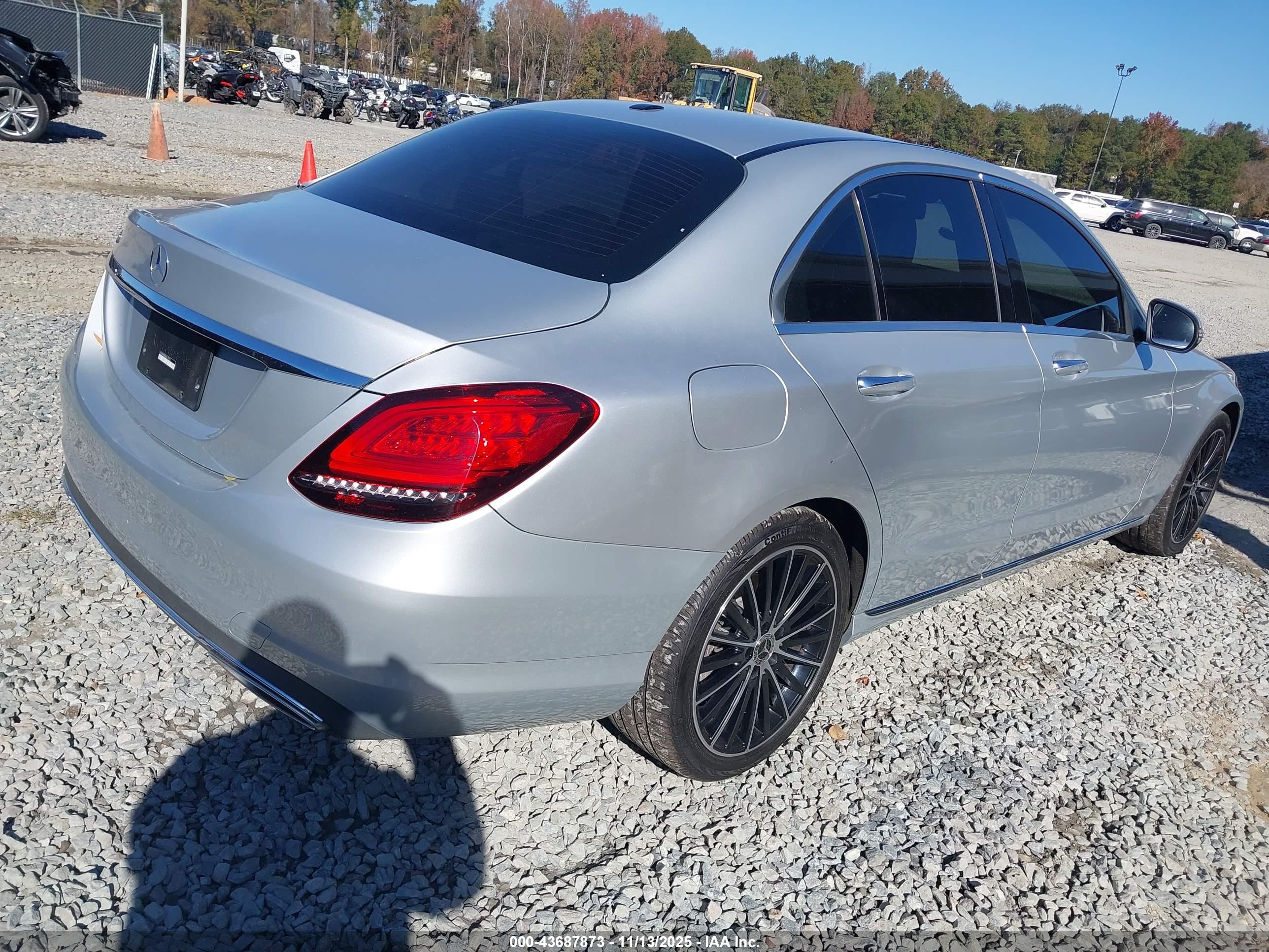 MERCEDES-BENZ C image 4