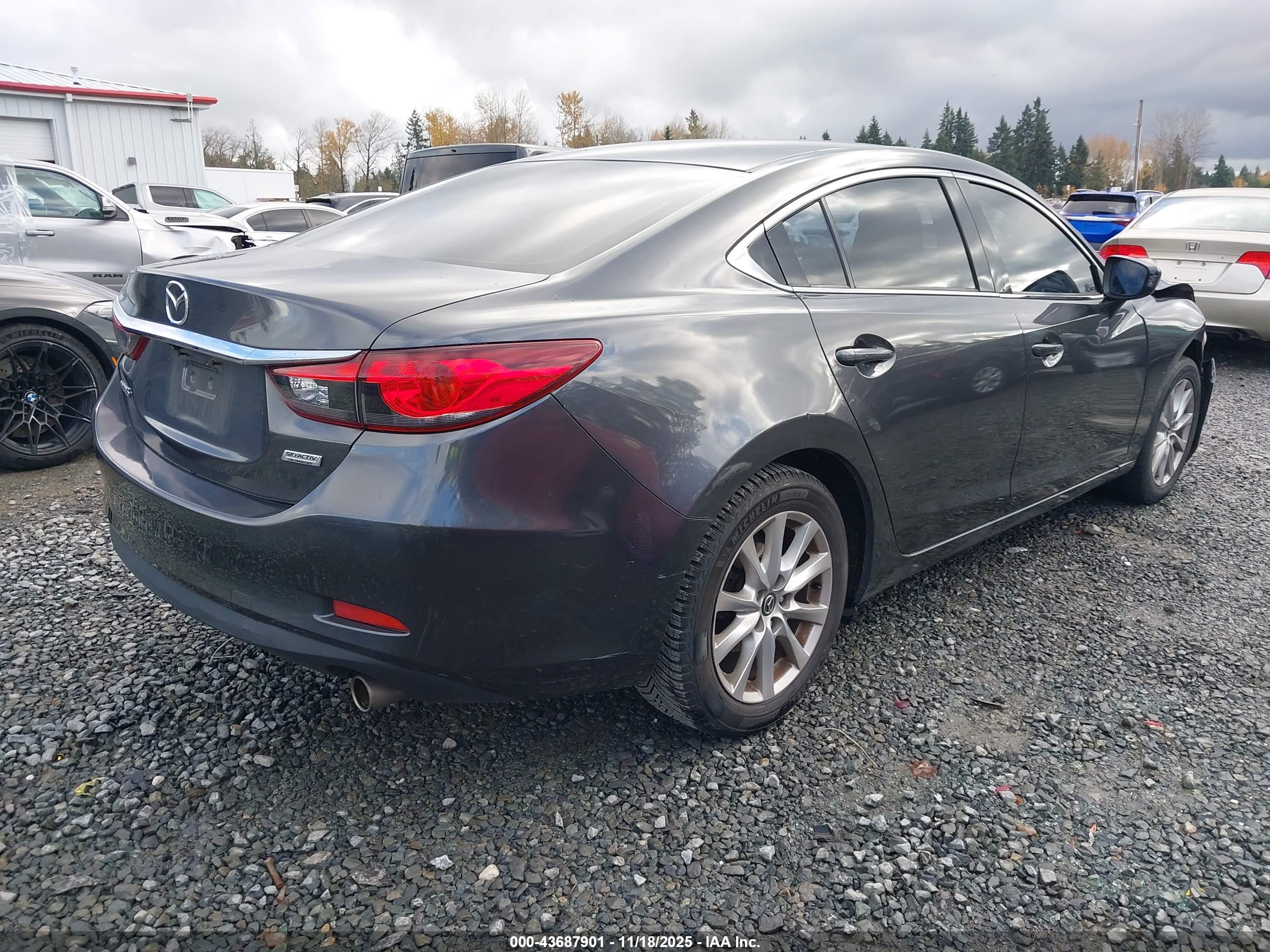 MAZDA MAZDA6 image 4