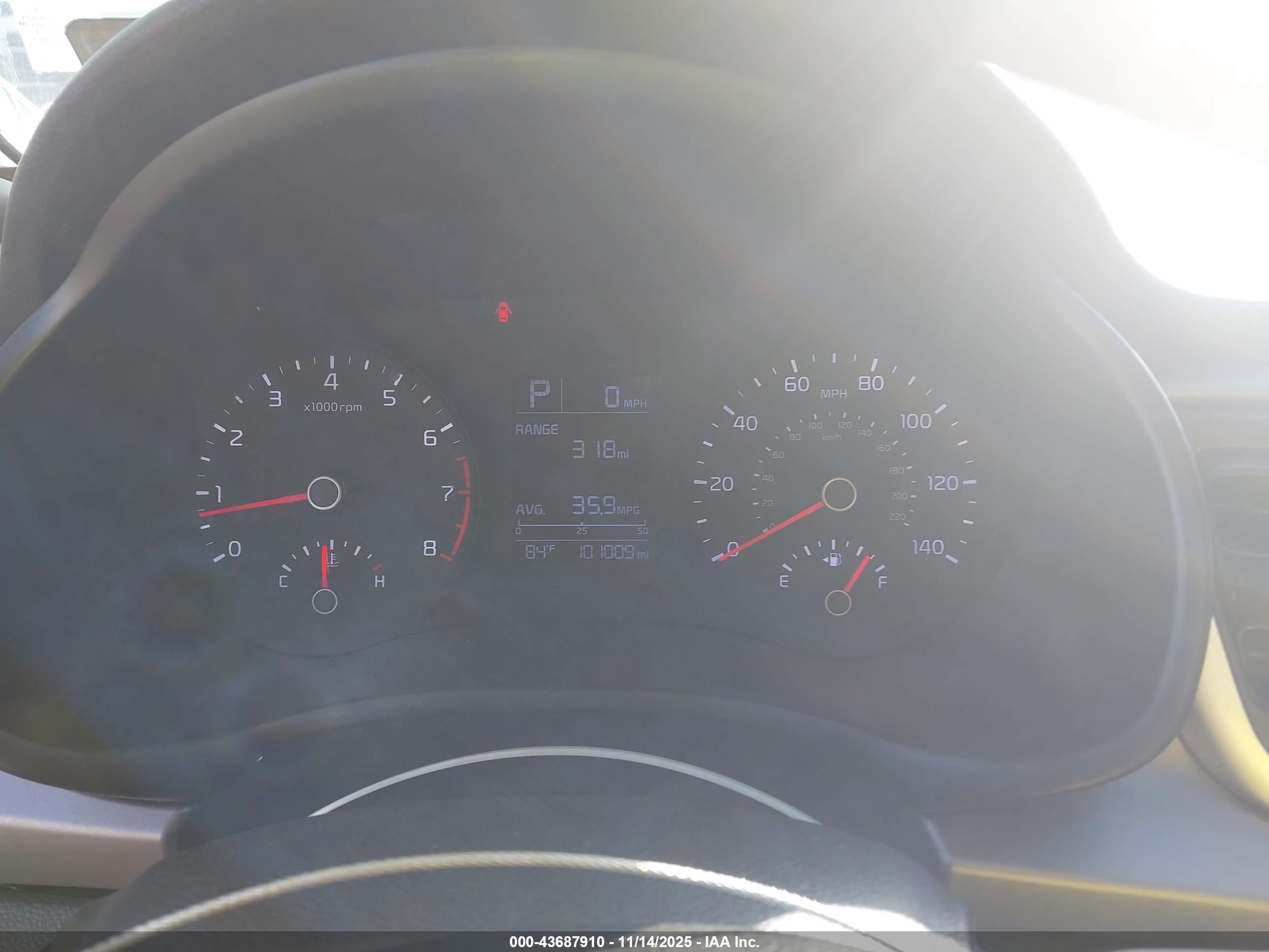KIA RIO image 7